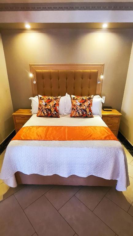 Classic King Room - Photo 4