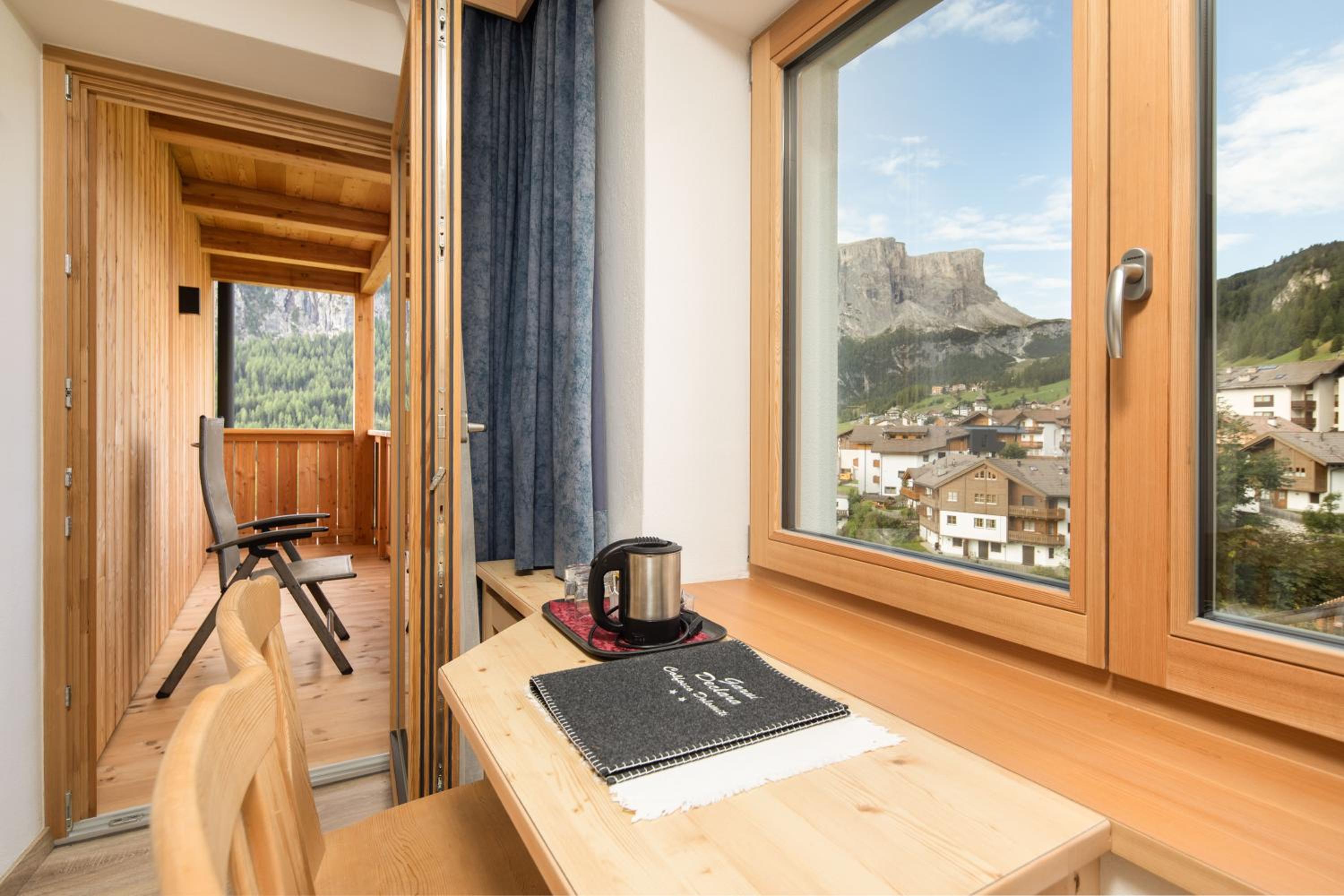 Single Room with Balcony photo 3