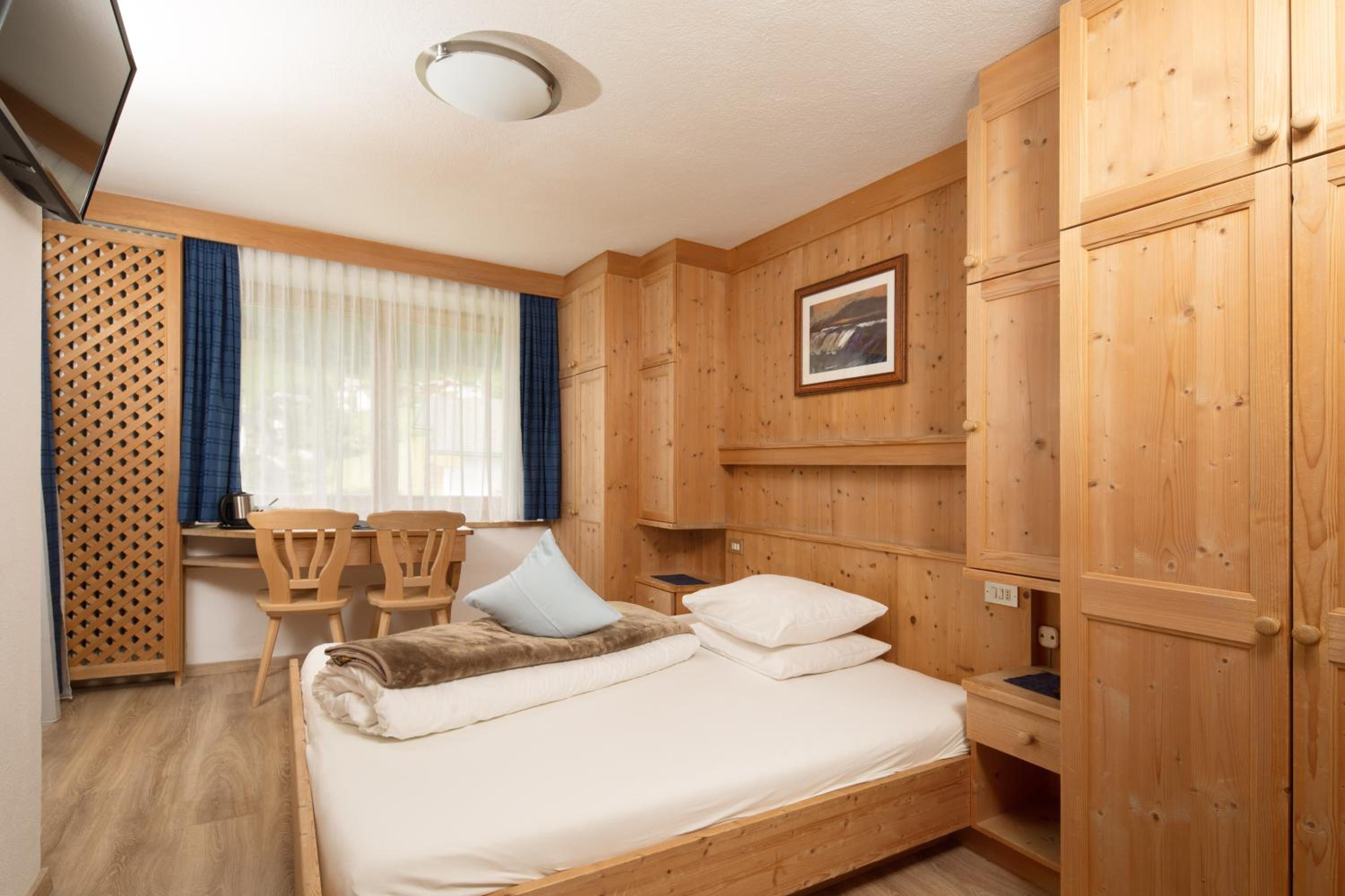 Single Room with Balcony photo 1