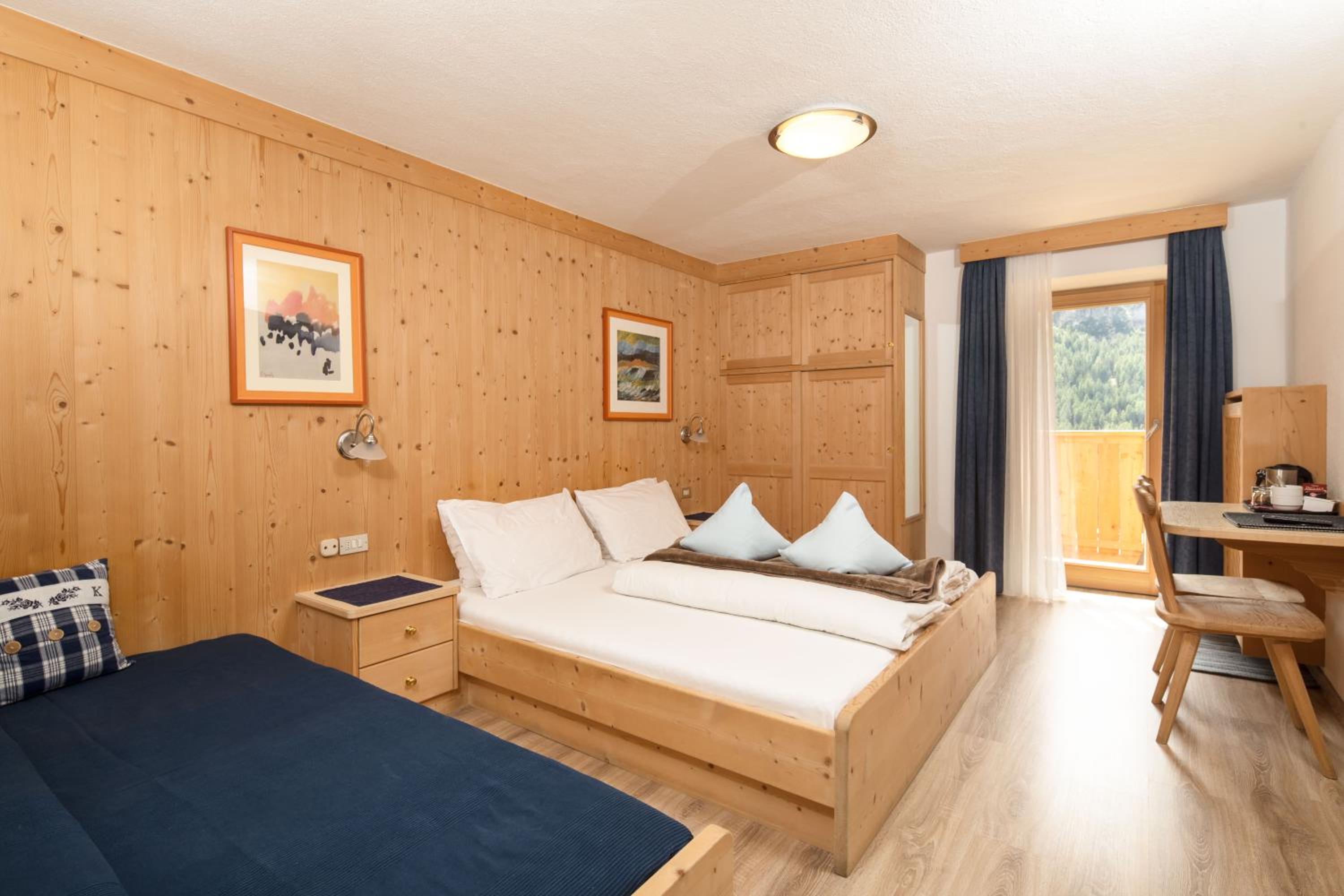 Double Room with Balcony photo 3