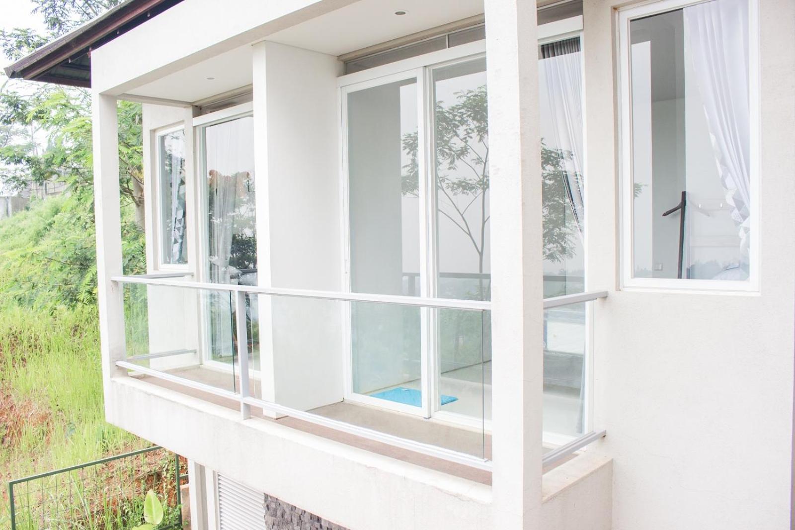 Three-Bedroom Villa - Photo 31