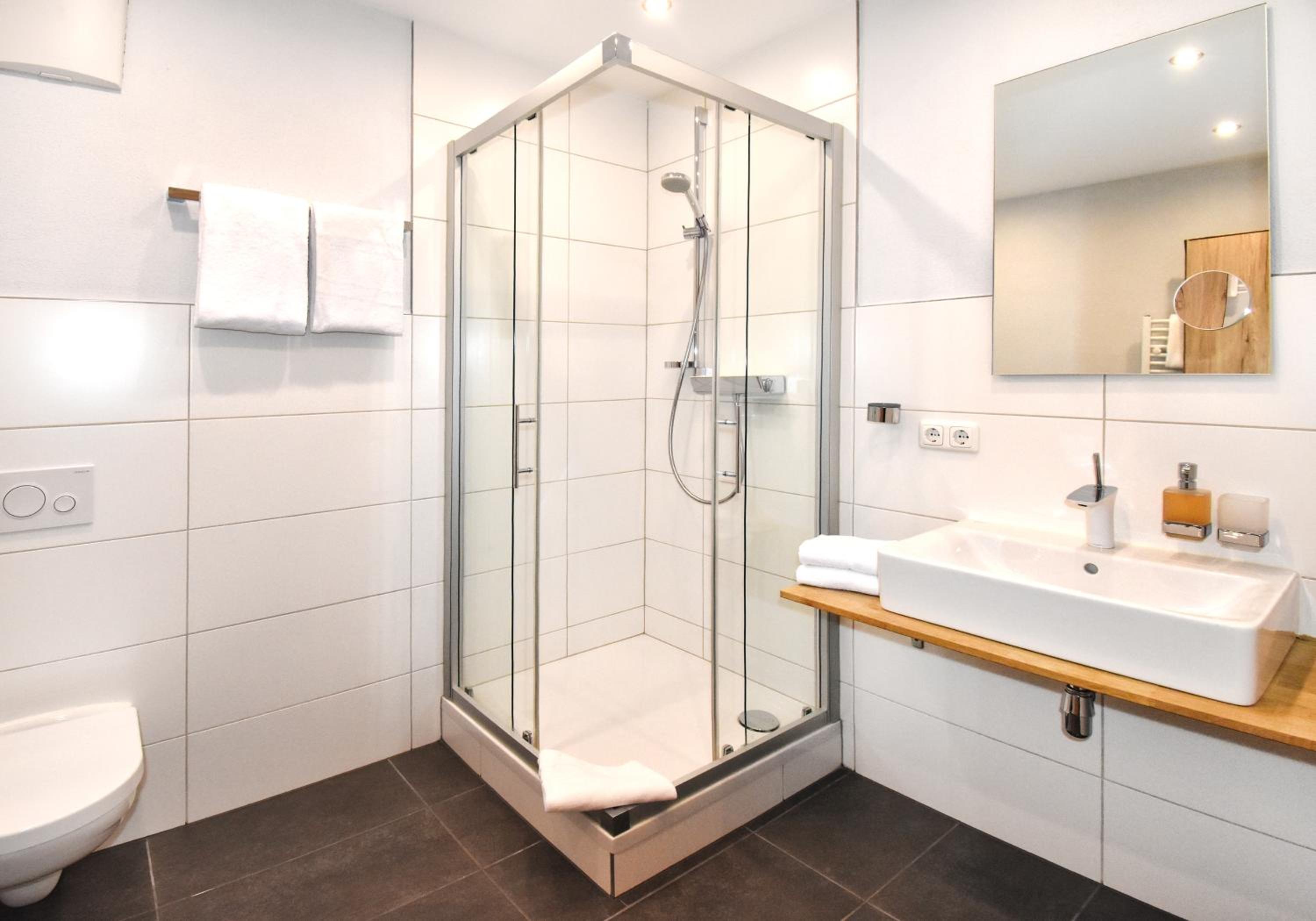 Triple Room with Private External Bathroom - Photo 2