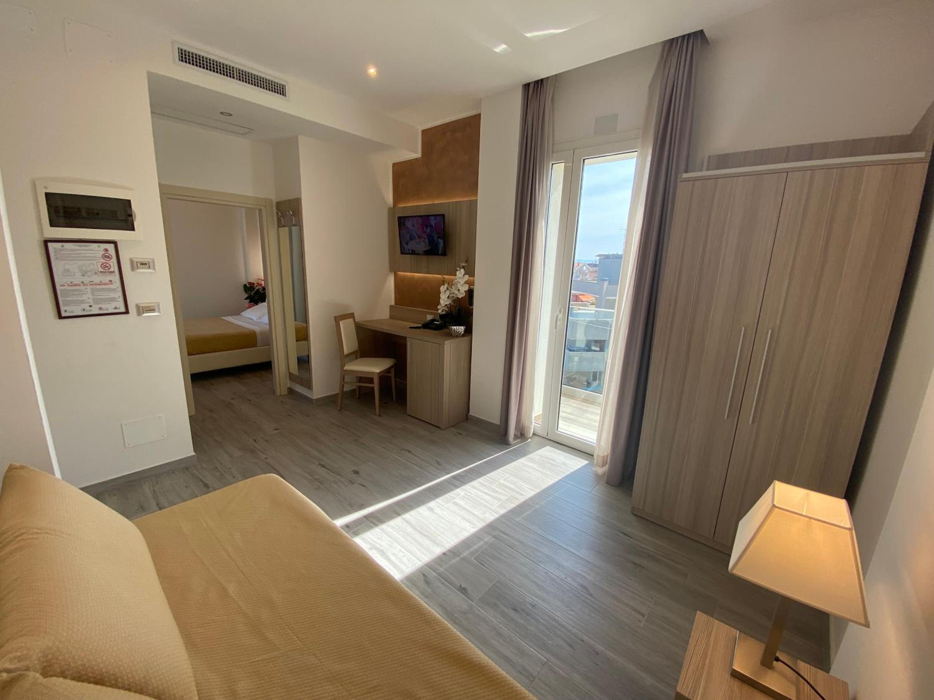 Junior Suite - Photo 4