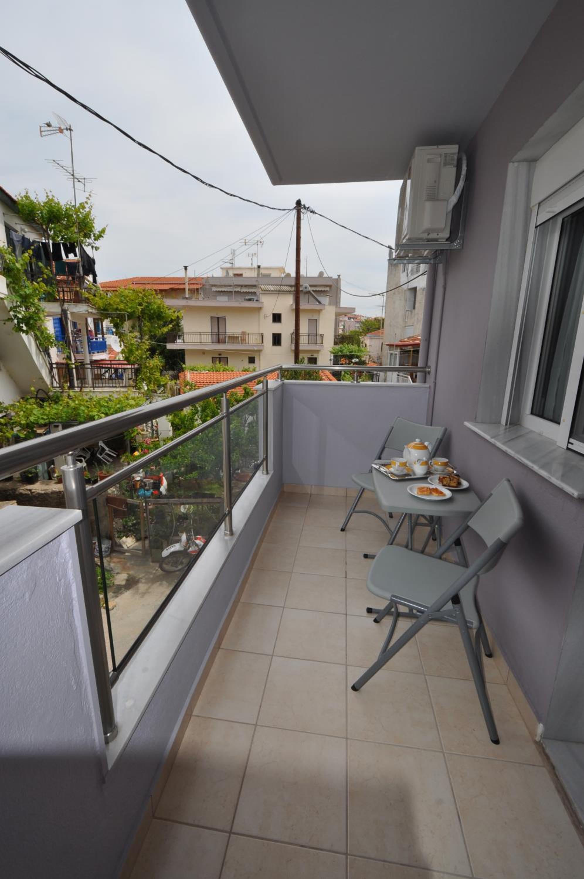 Studio with Mountain View (2 Adults)