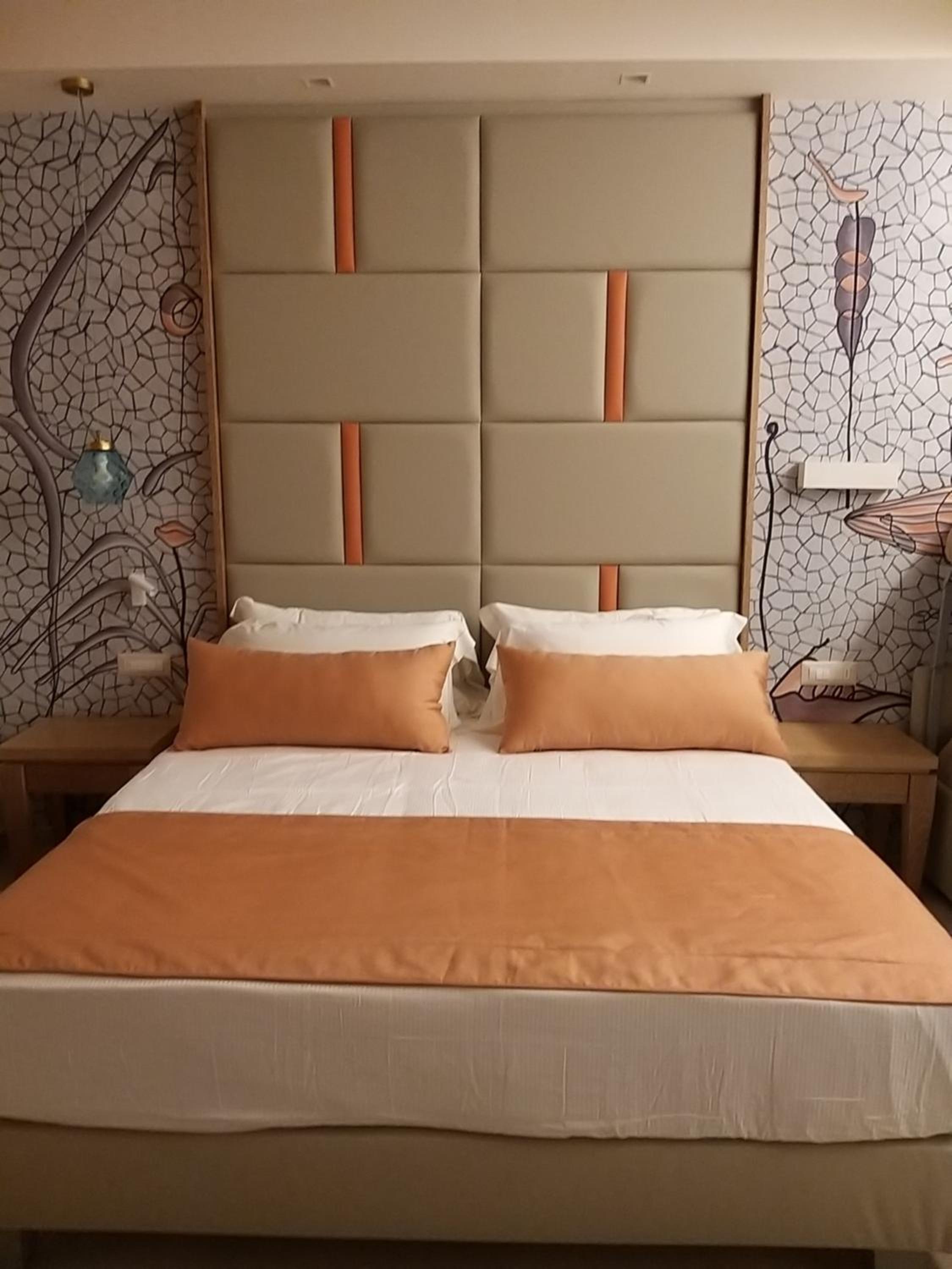 Superior Triple Room photo 2