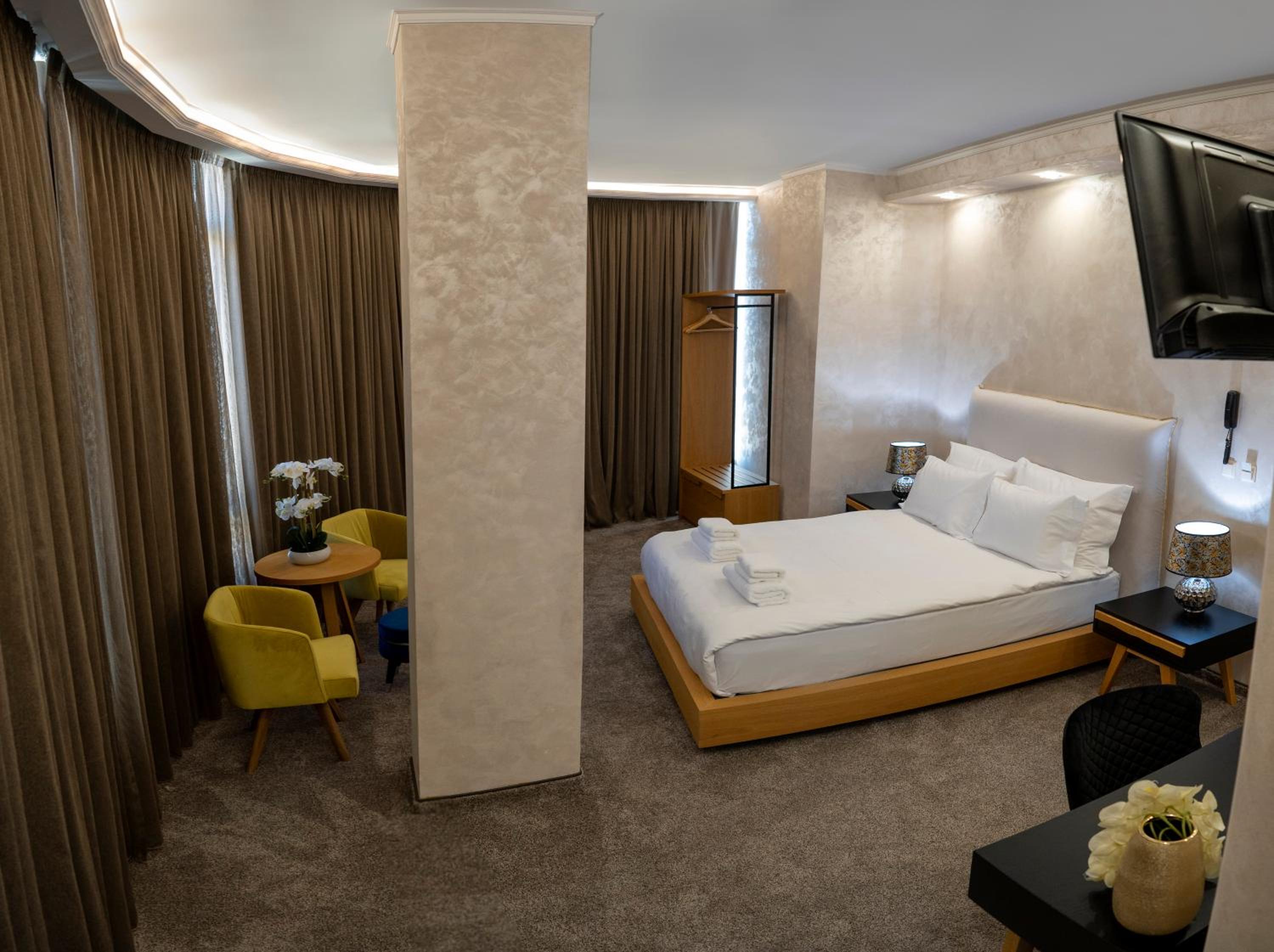 Superior Double Room - Photo 14