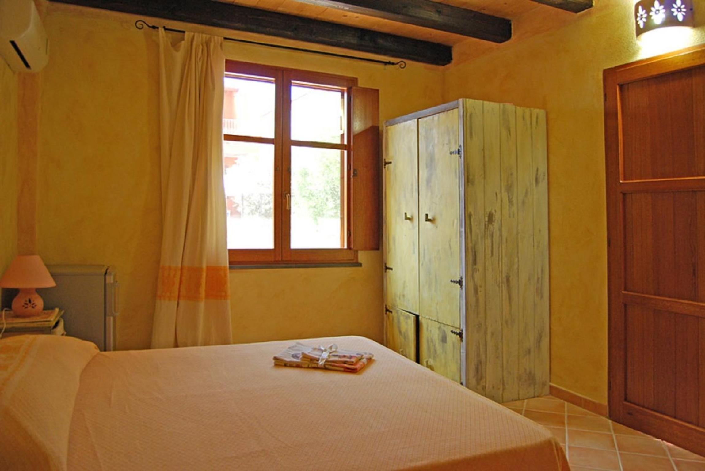 Double or Twin Room with Bathroom photo 2