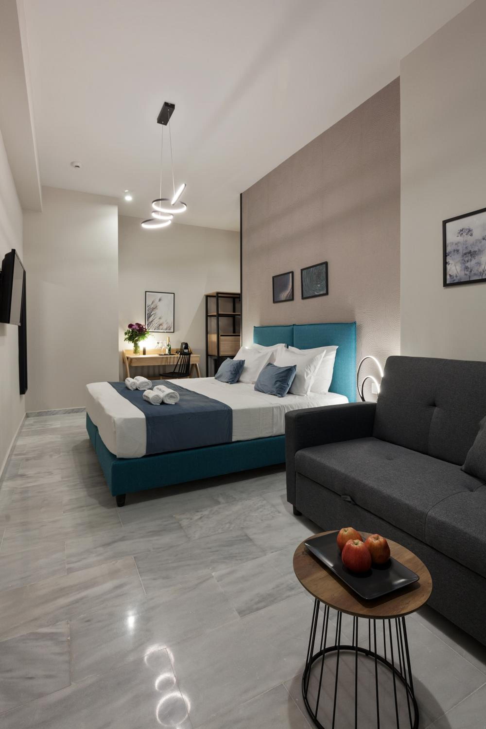 Comfort Room Semi-Basement photo 1