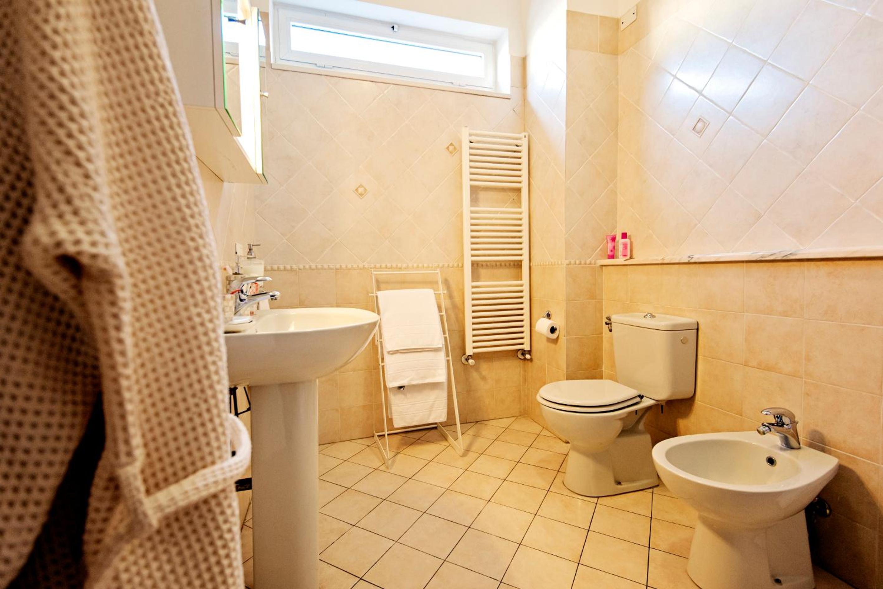 Family Suite - Photo 3