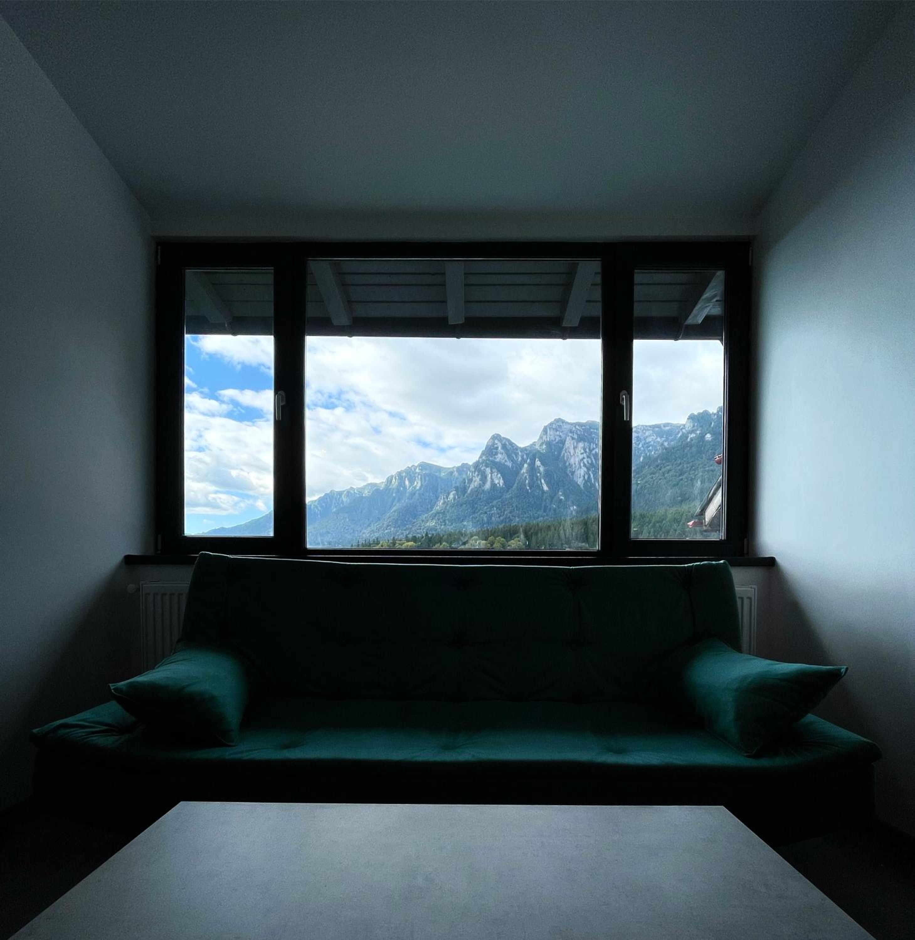 Studio with Mountain View photo 2