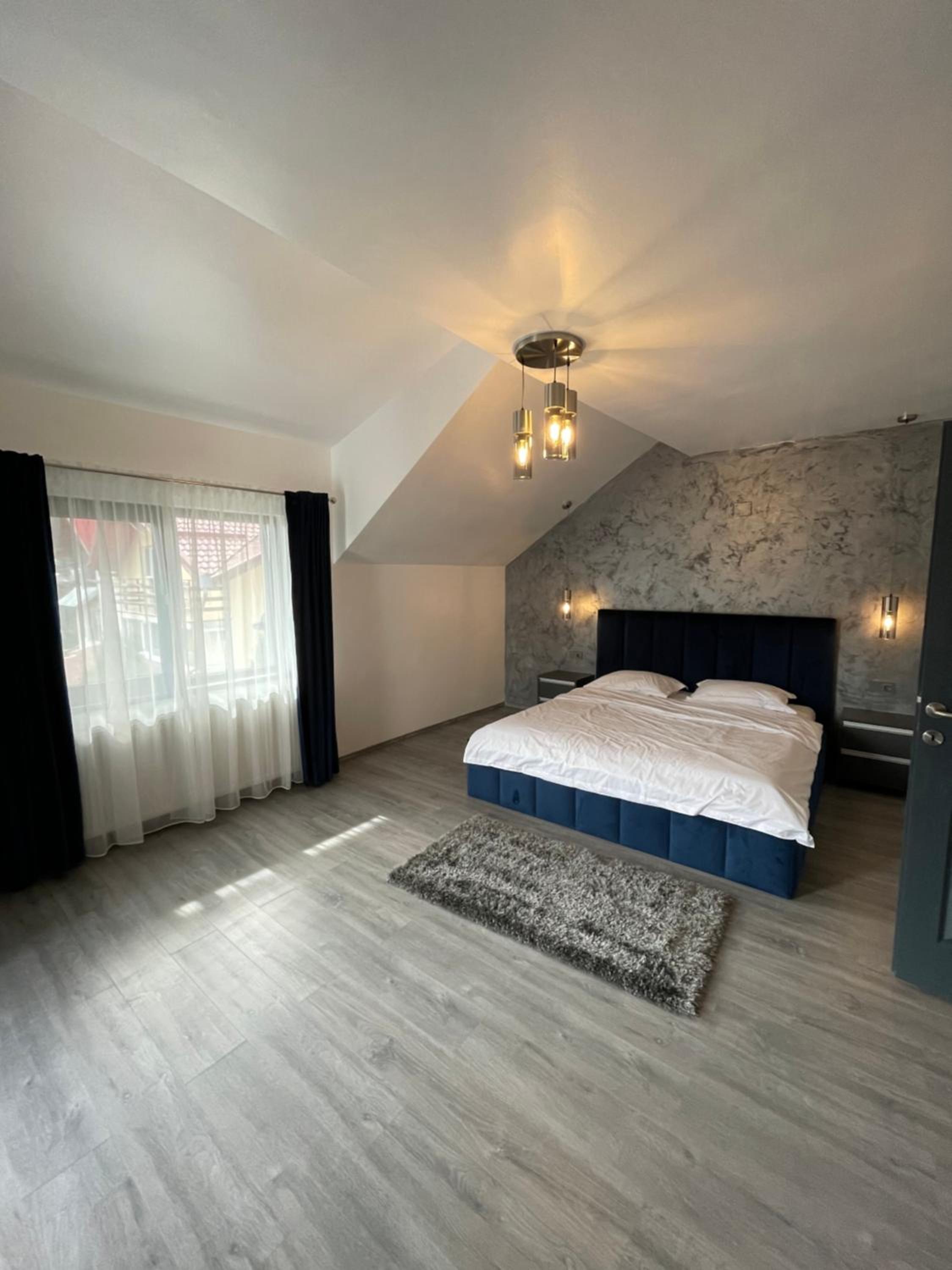 Two-Bedroom Apartment with Balcony and Terrace photo 1