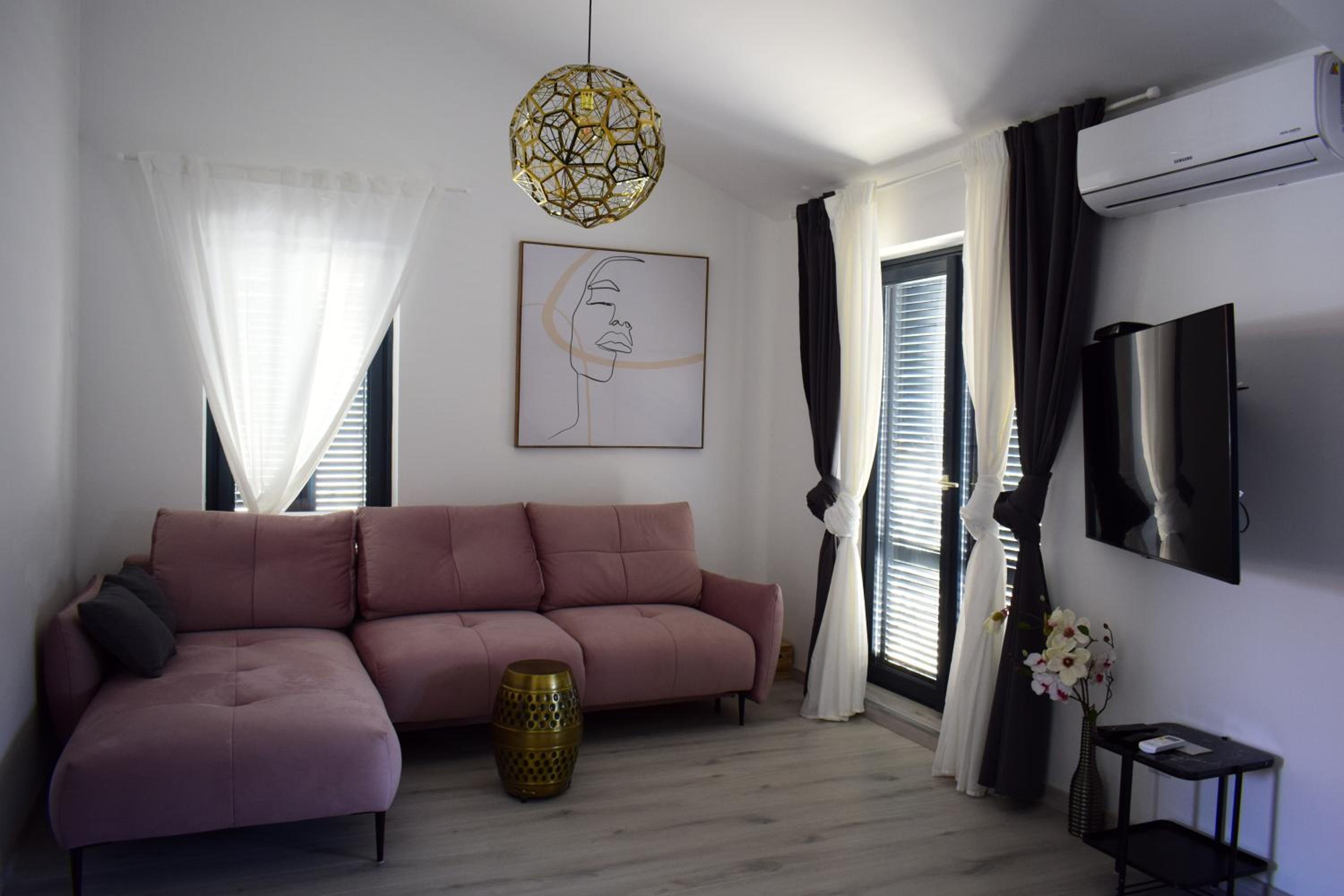 Apartment with Balcony