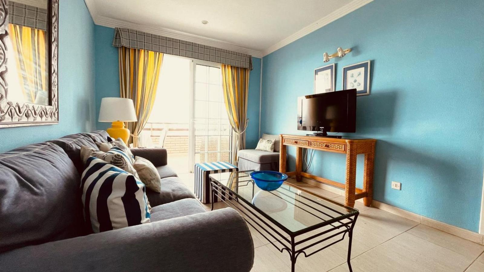 Apartamento con Balcón