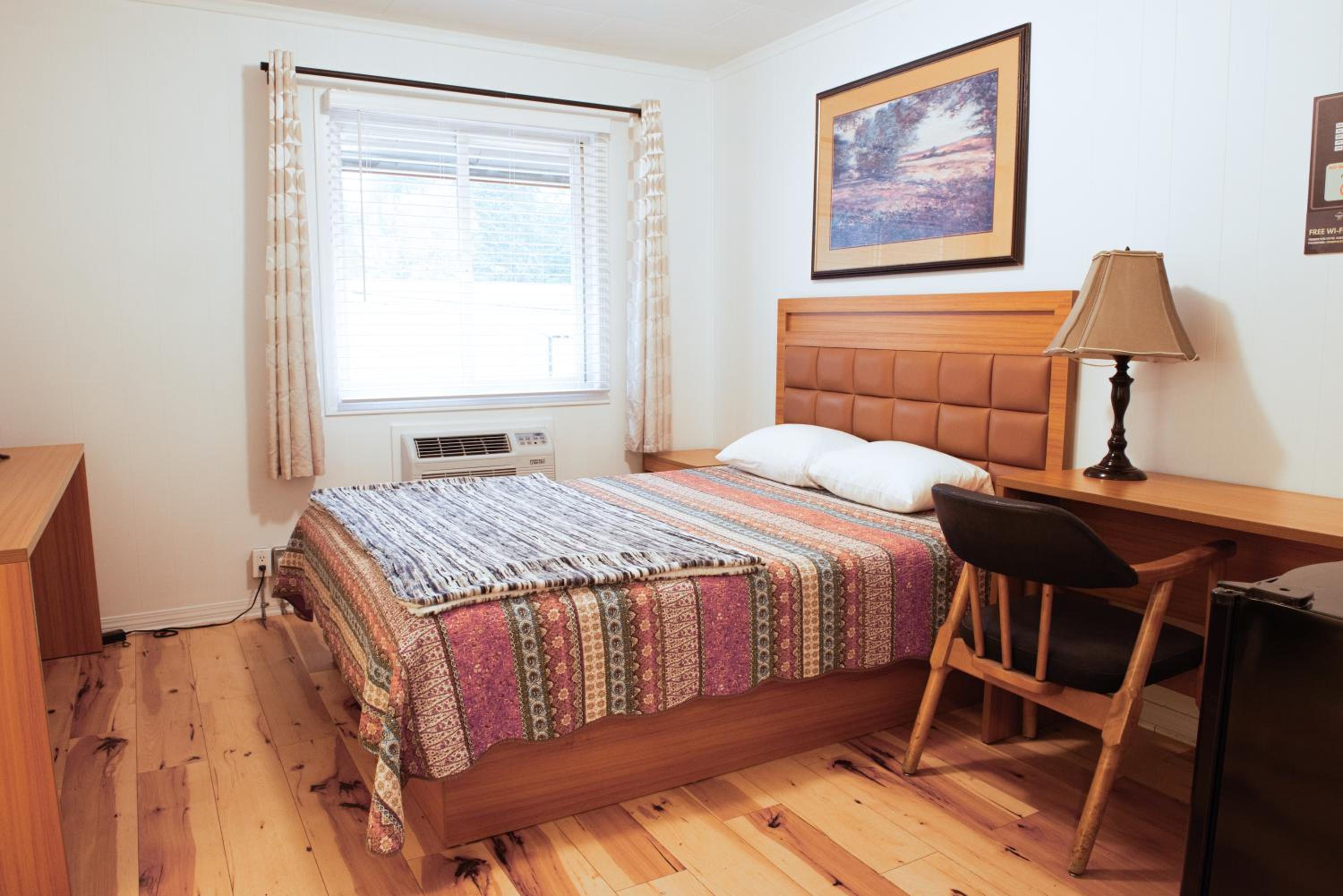 Queen Room