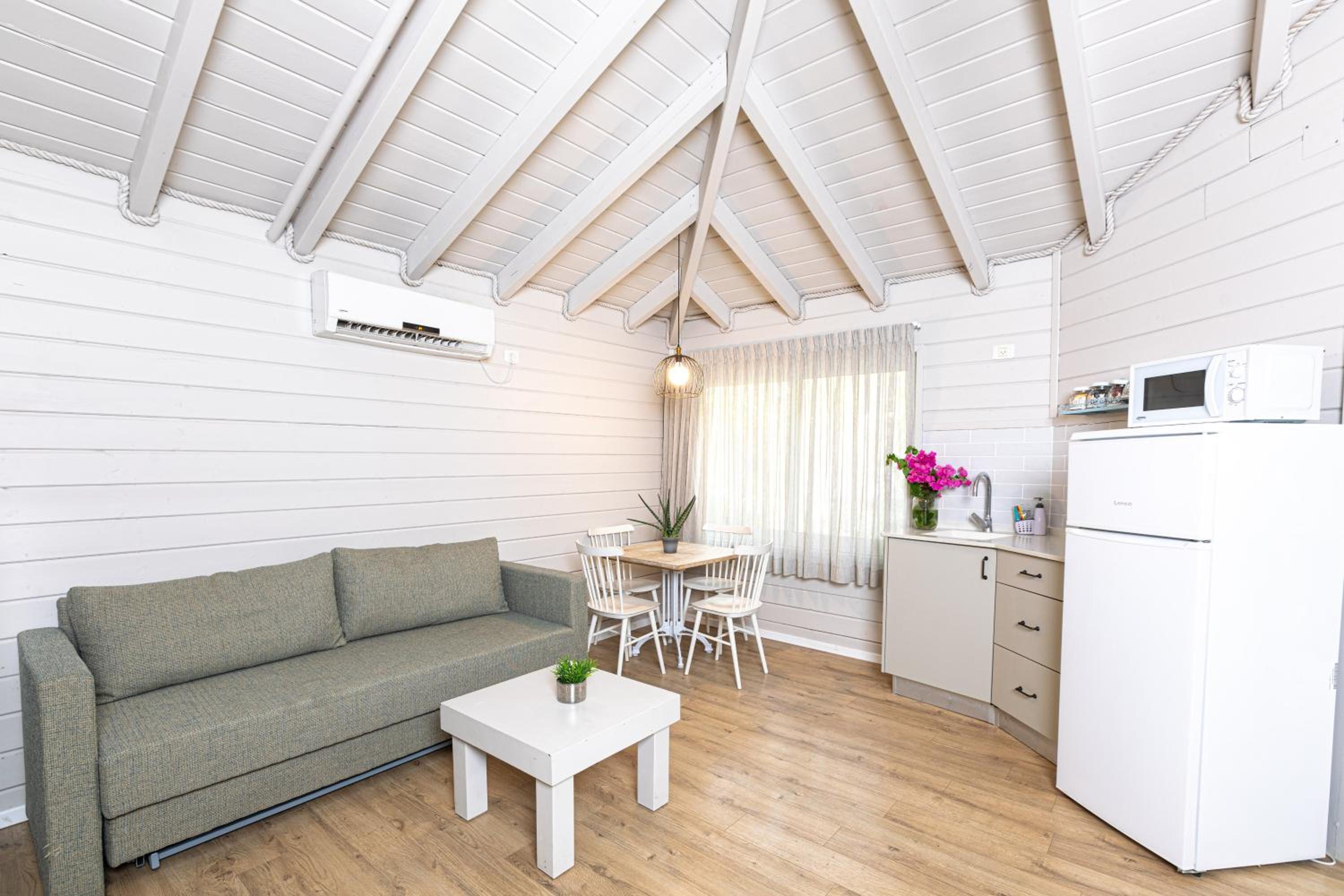 Gilboa Chalet