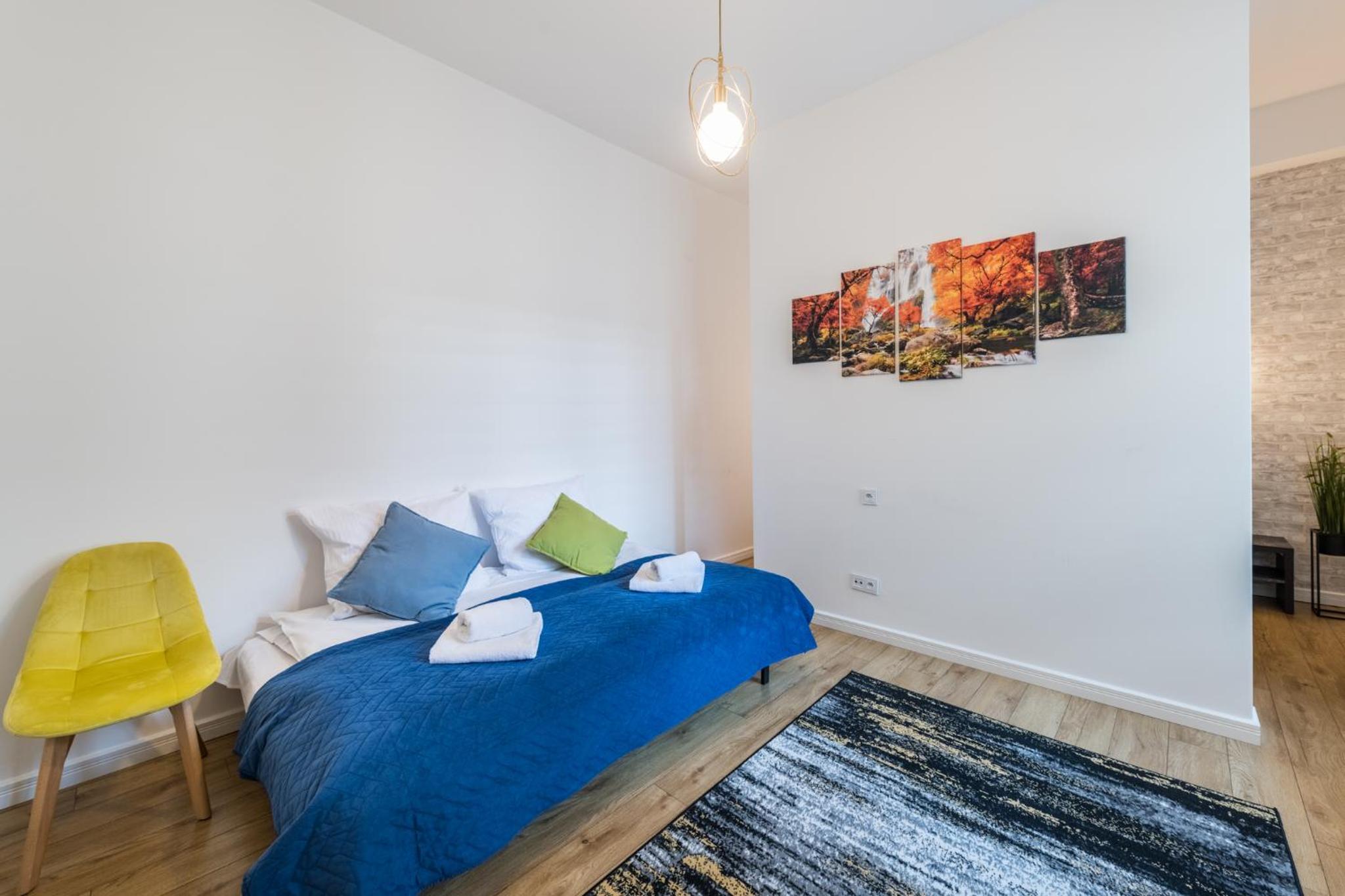 Deluxe Suite - Photo 11