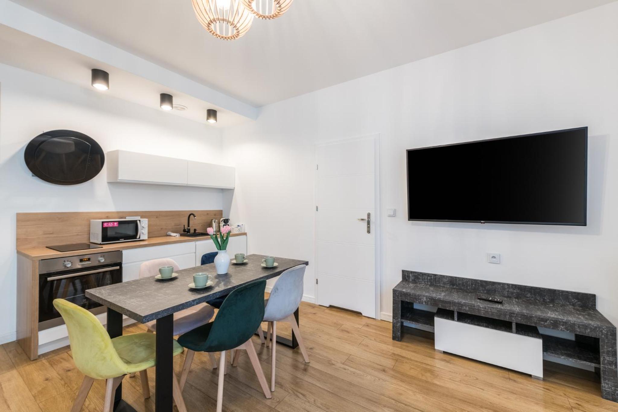 Deluxe Suite - Photo 10