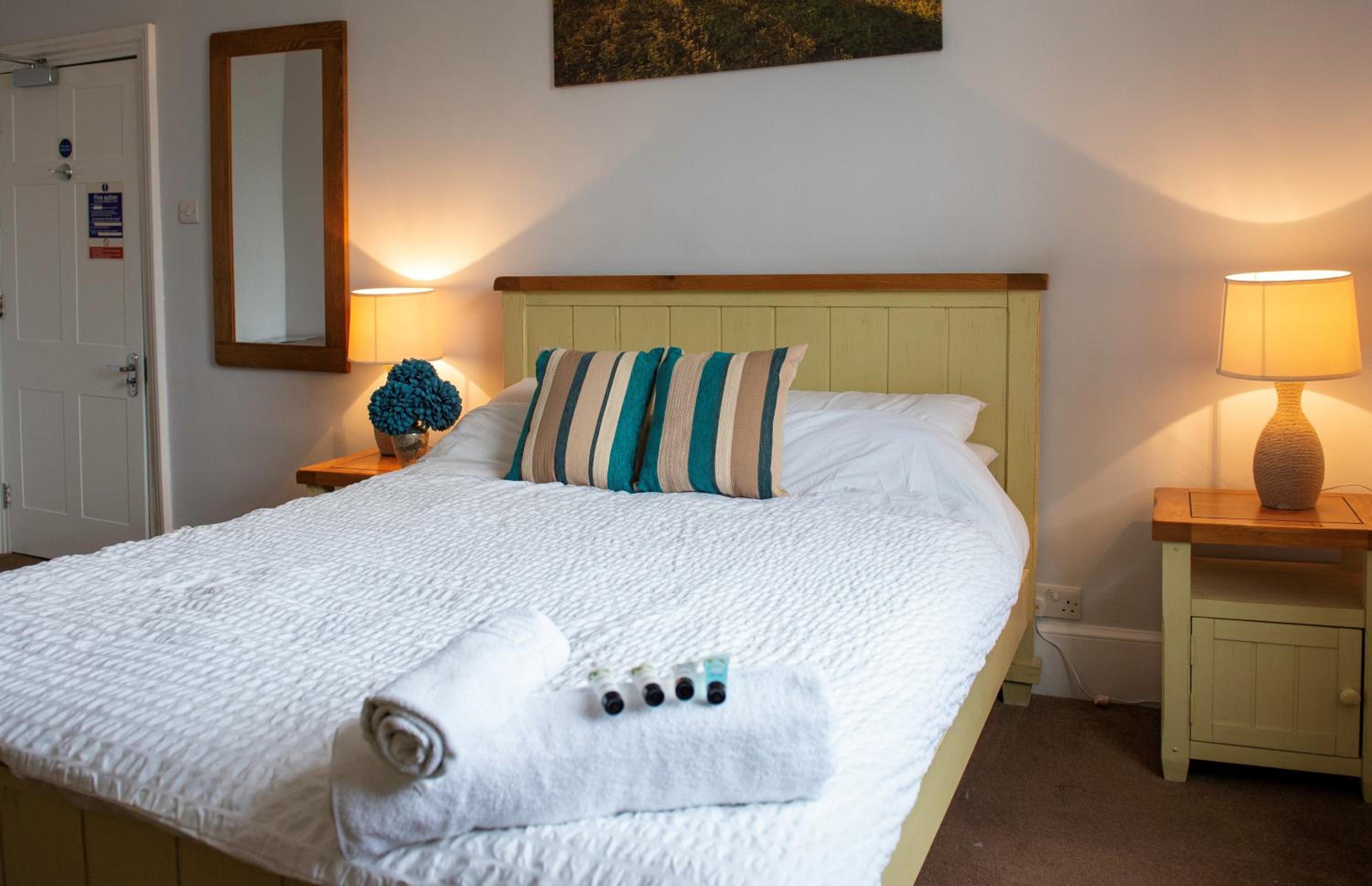 Double Room - Photo 2