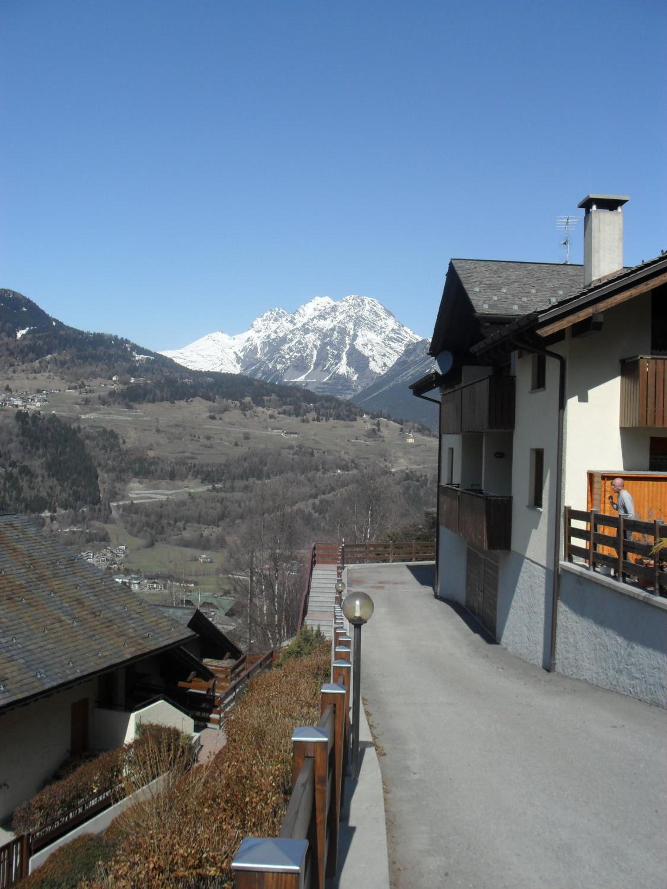 Studio with Balcony photo 3