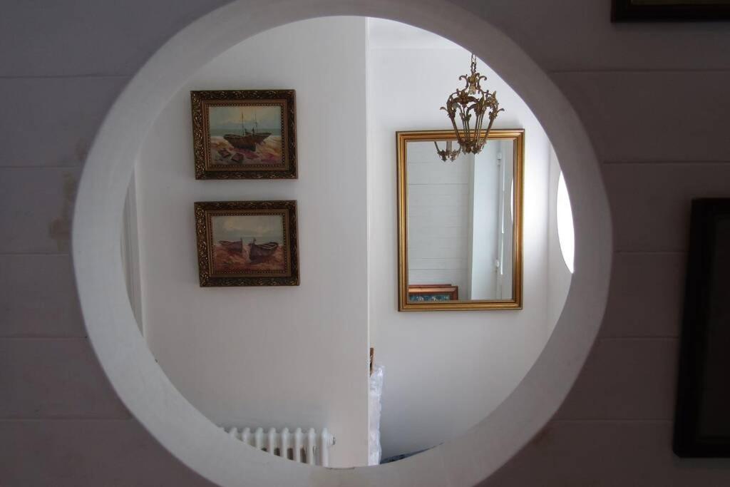 Two-Bedroom House photo 3