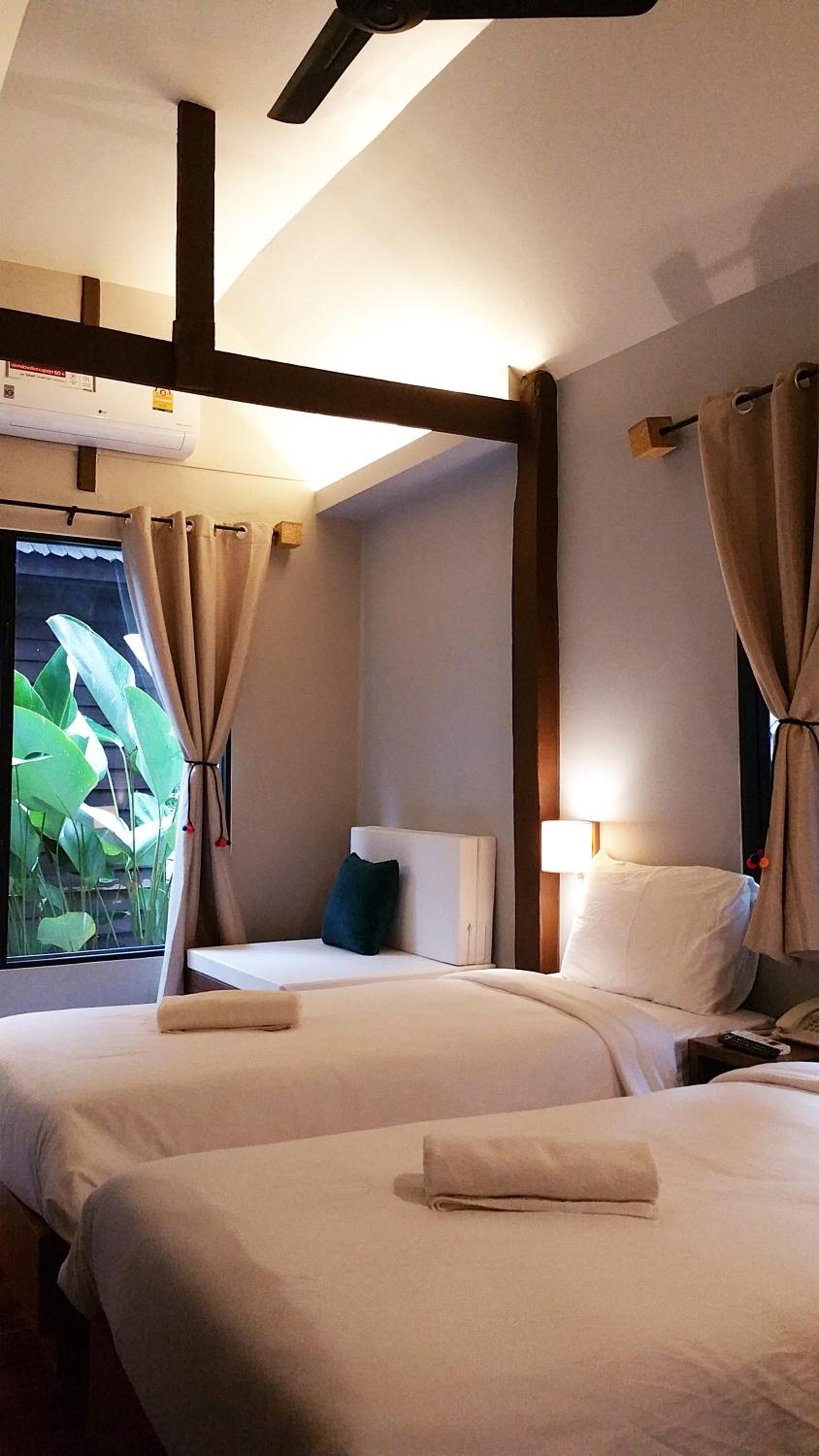 Superior Twin Room photo 2
