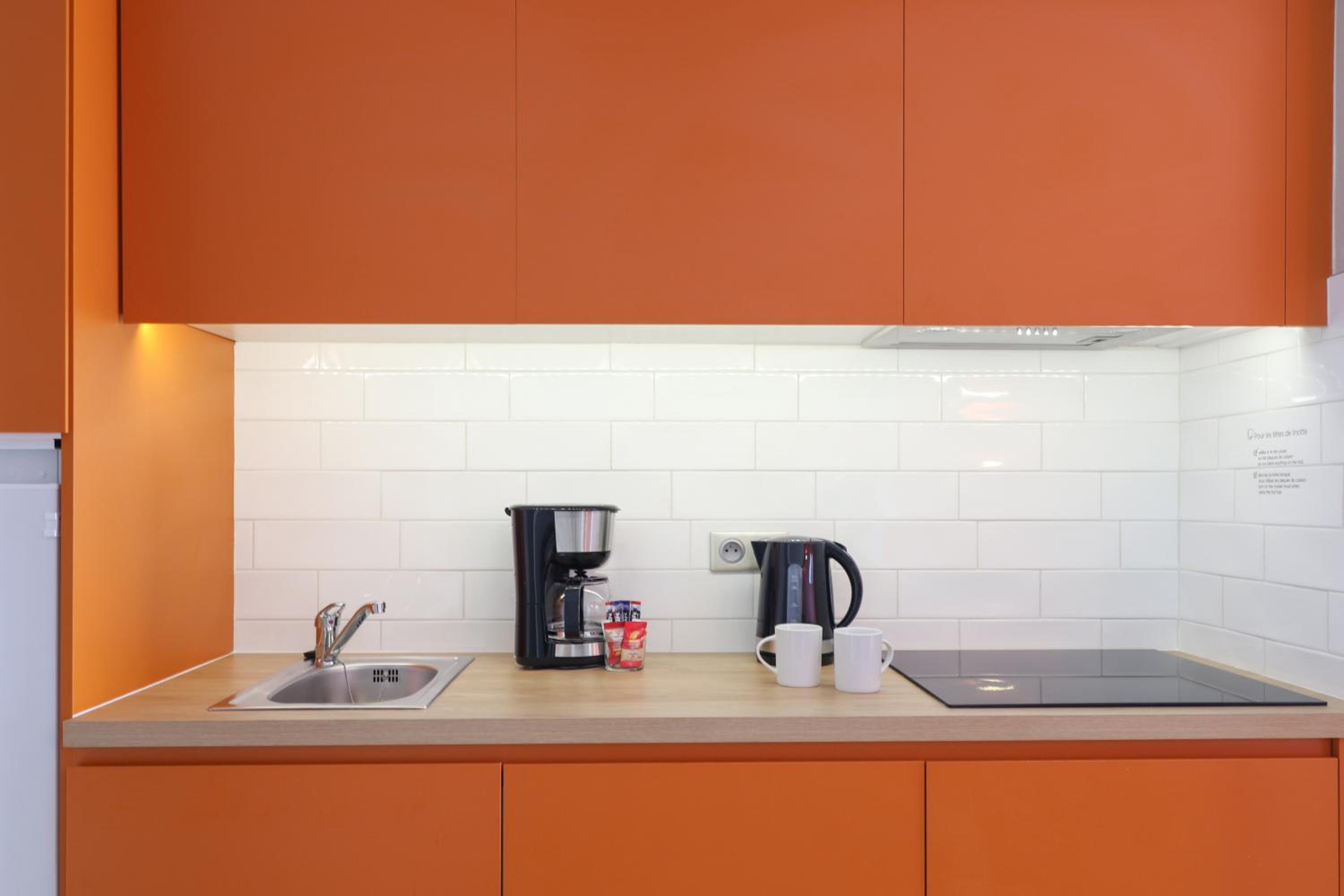 Two-Bedroom Apartment - Photo 5