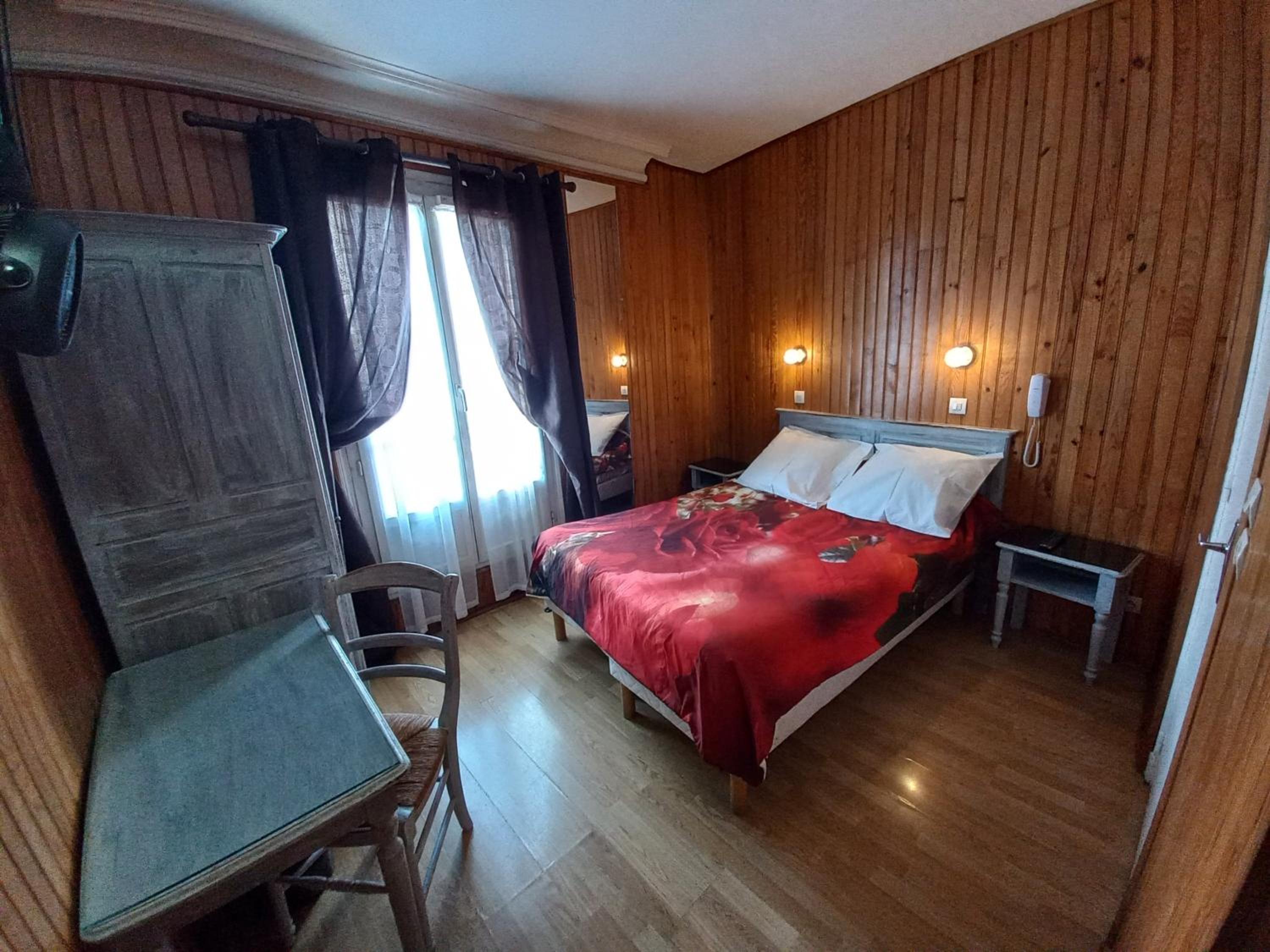 Single Room photo 3