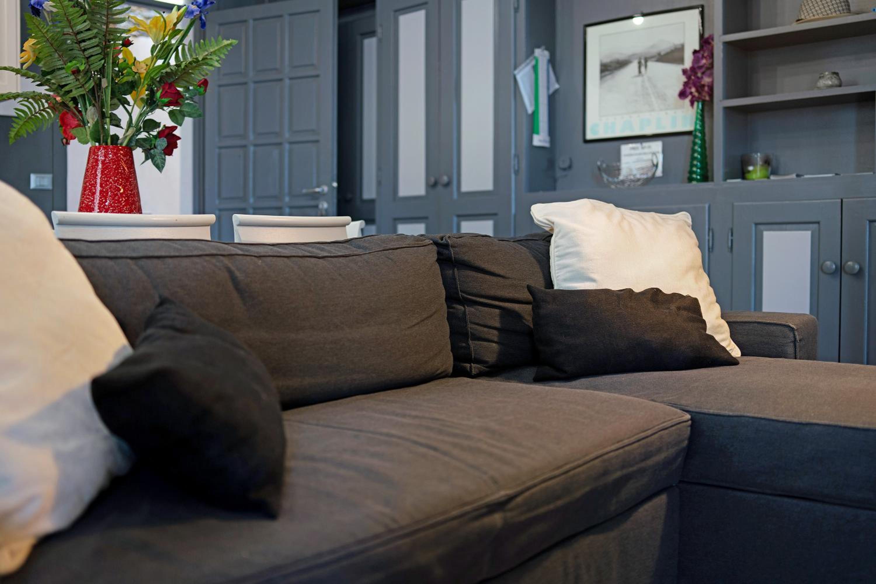 Two-Bedroom Deluxe Apartment with Ocean View photo 1
