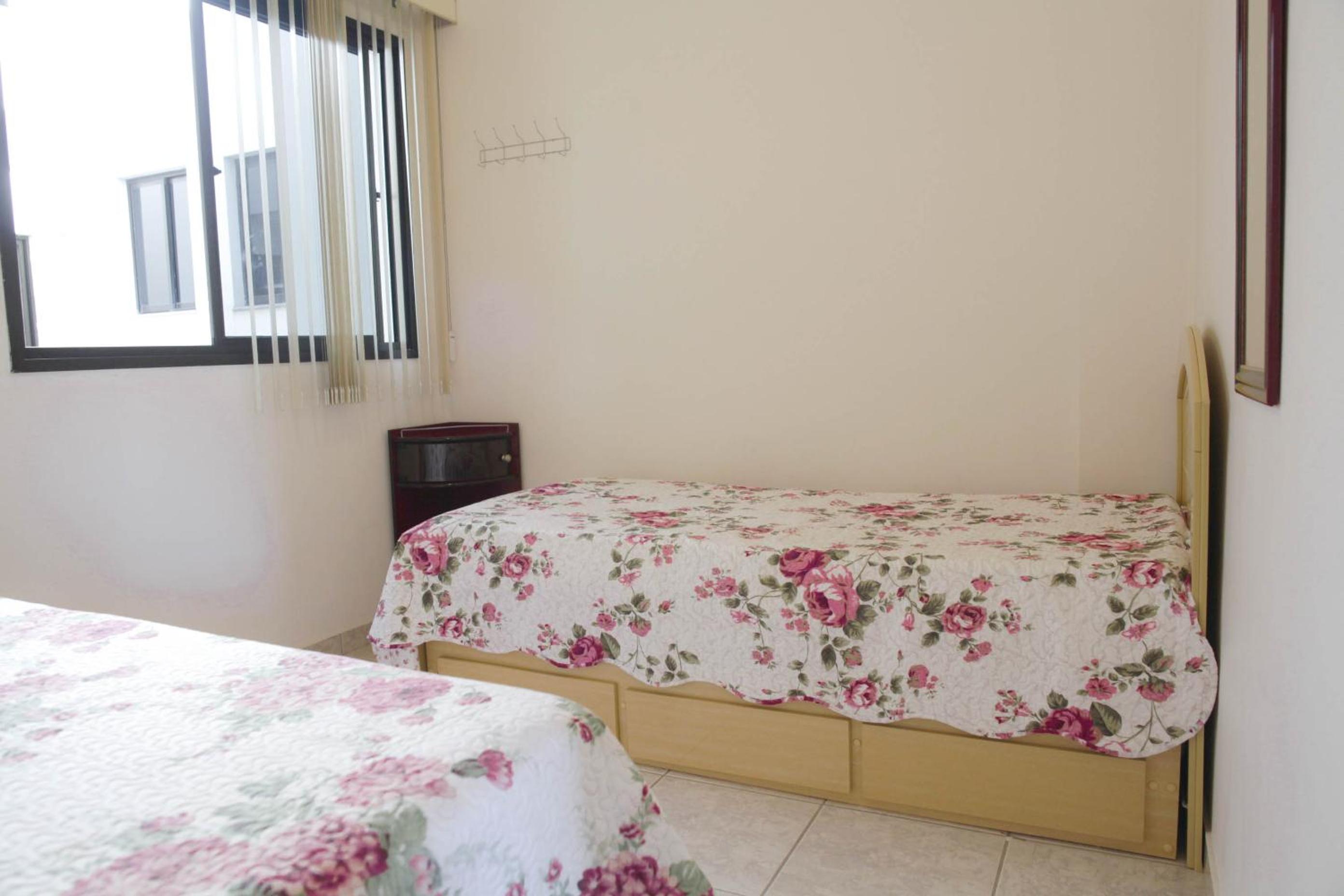 Three-Bedroom Apartment - Photo 13