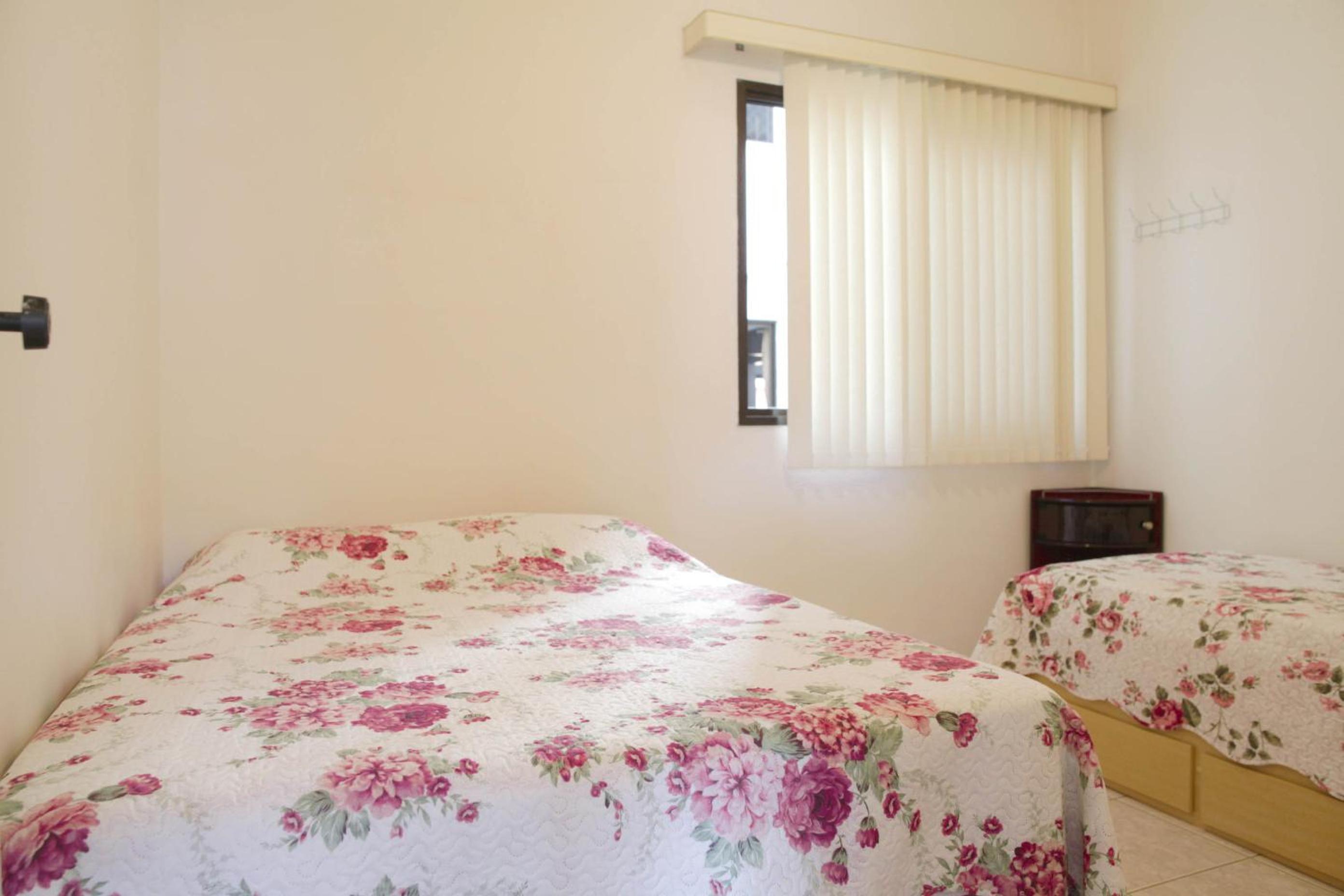 Three-Bedroom Apartment - Photo 5