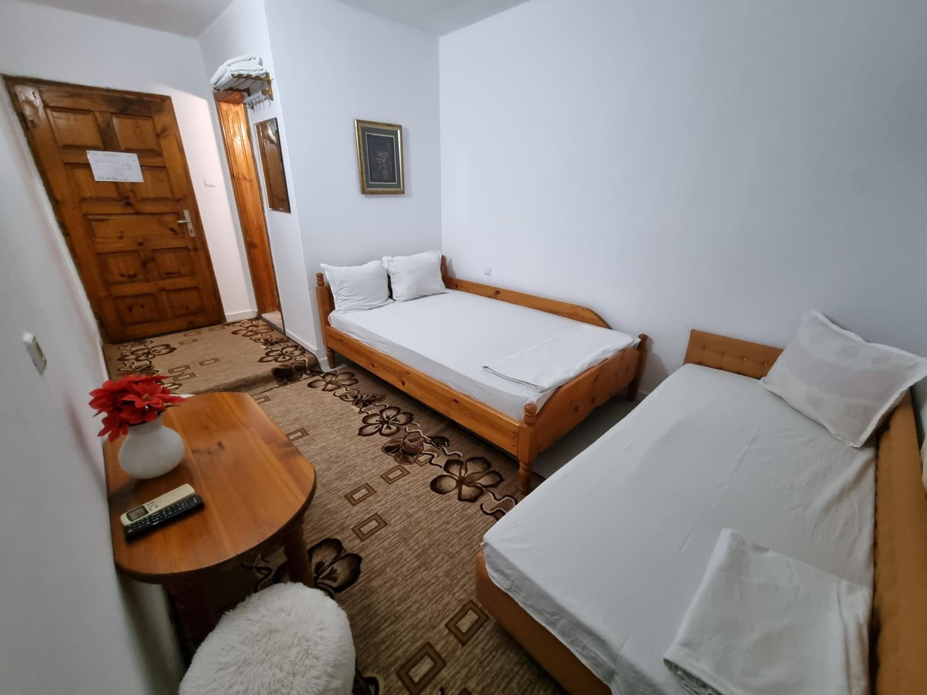 Basic Triple Room - Photo 3