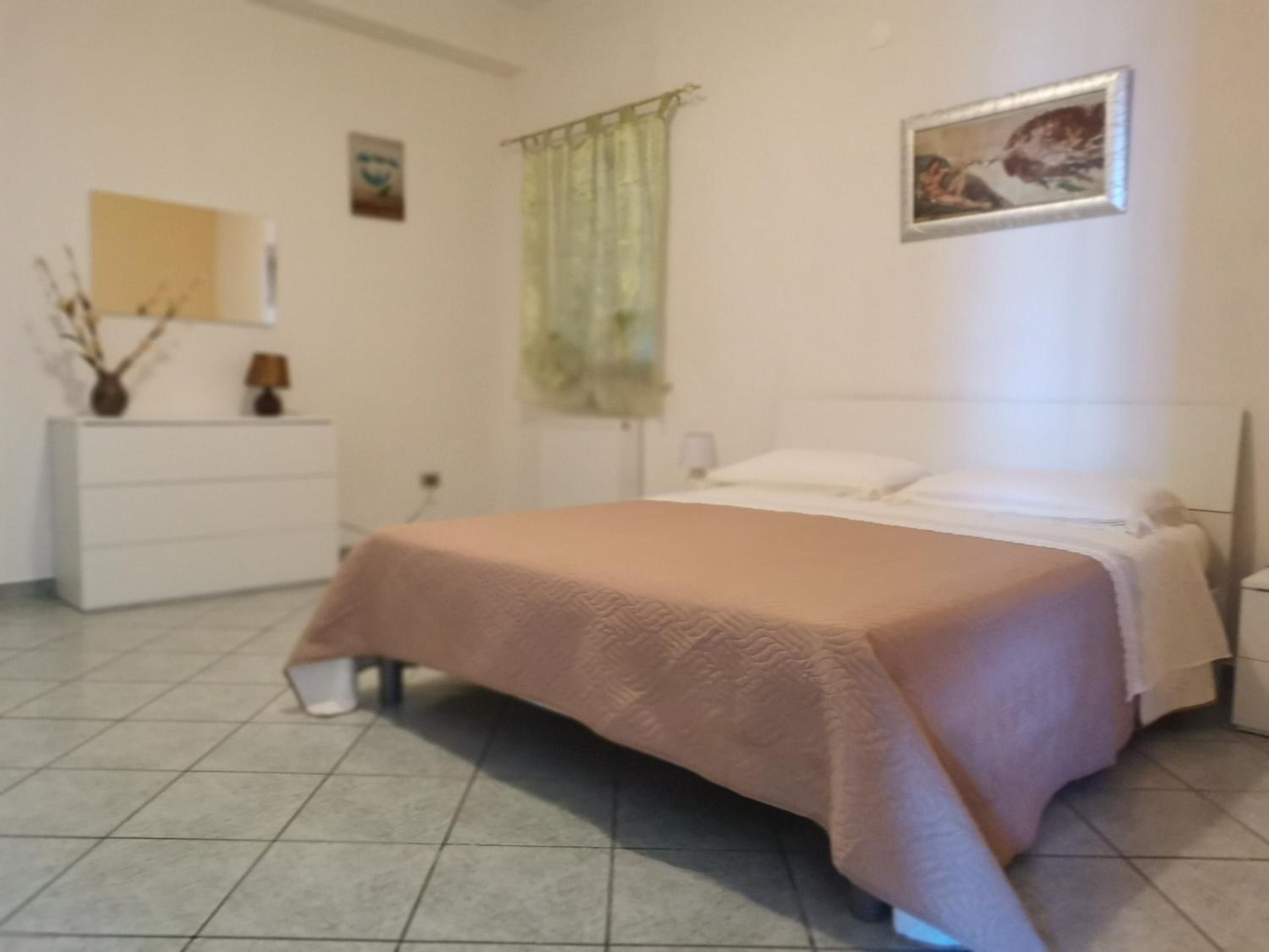 Two-Bedroom House photo 2