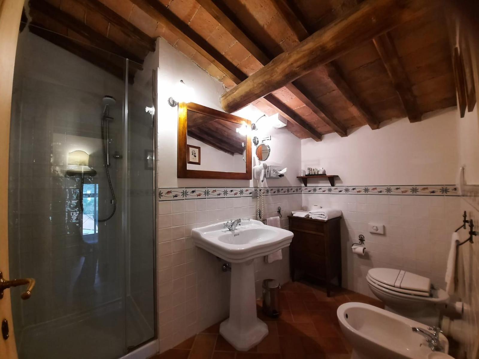 Single Room - Photo 4