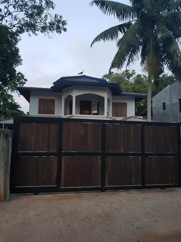 Villa photo 2