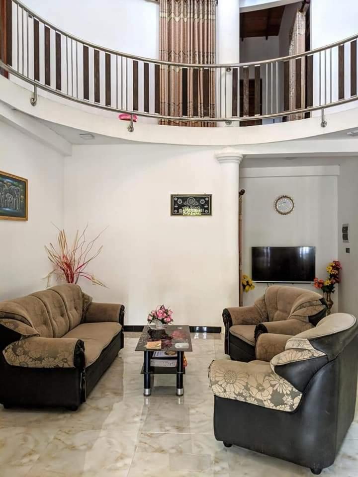 Villa photo 3