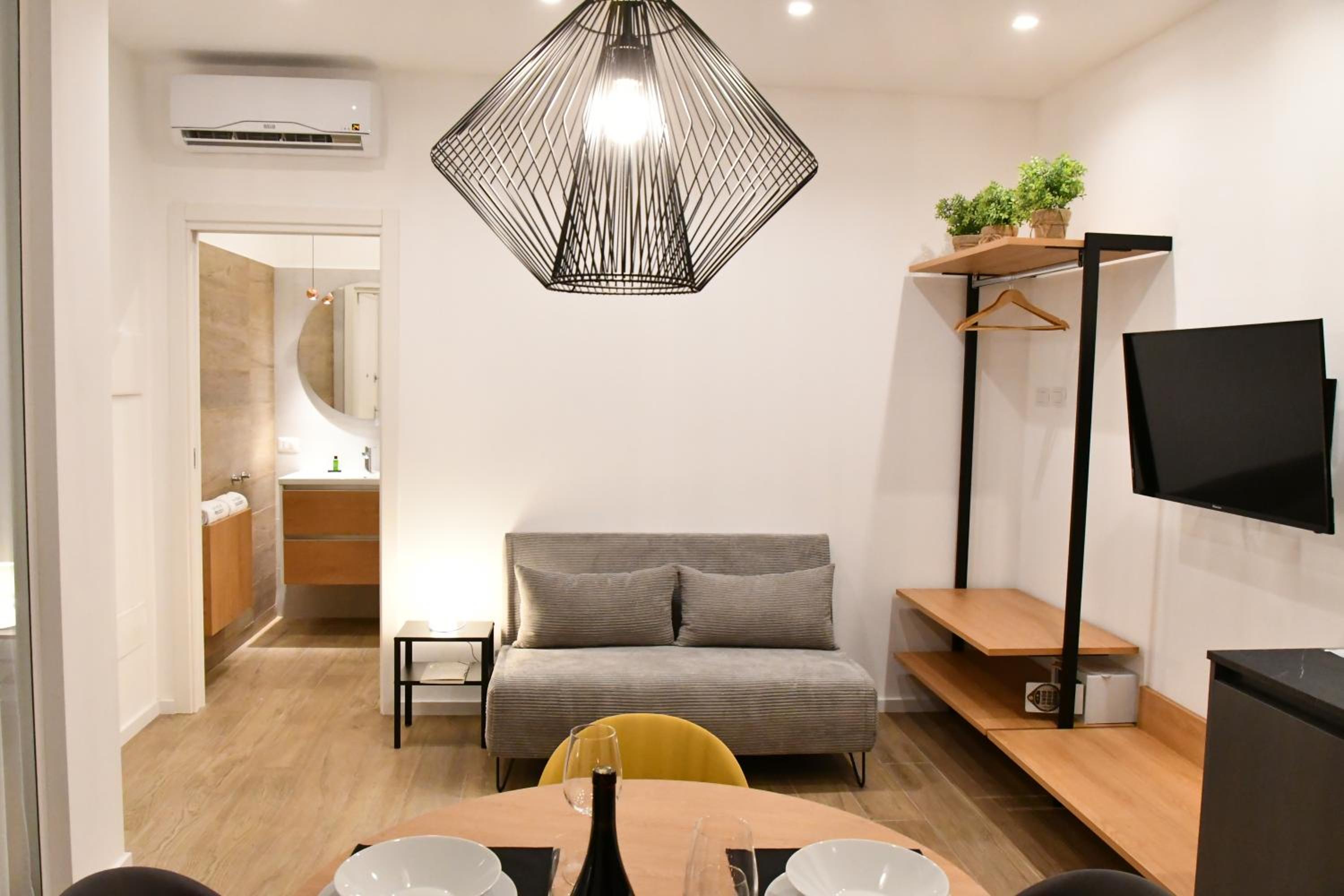 Comfort Triple Room - Photo 9