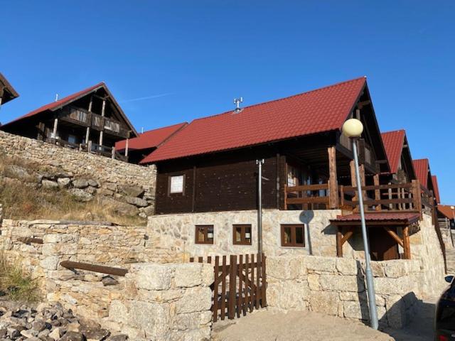 Three-Bedroom Chalet - Photo 13