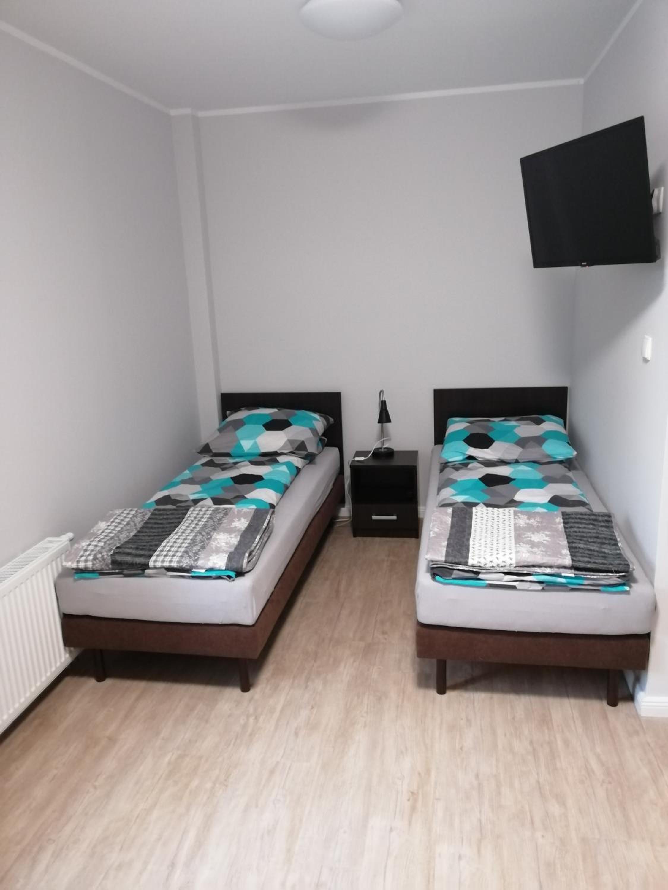 Twin Room with Private Bathroom photo 3