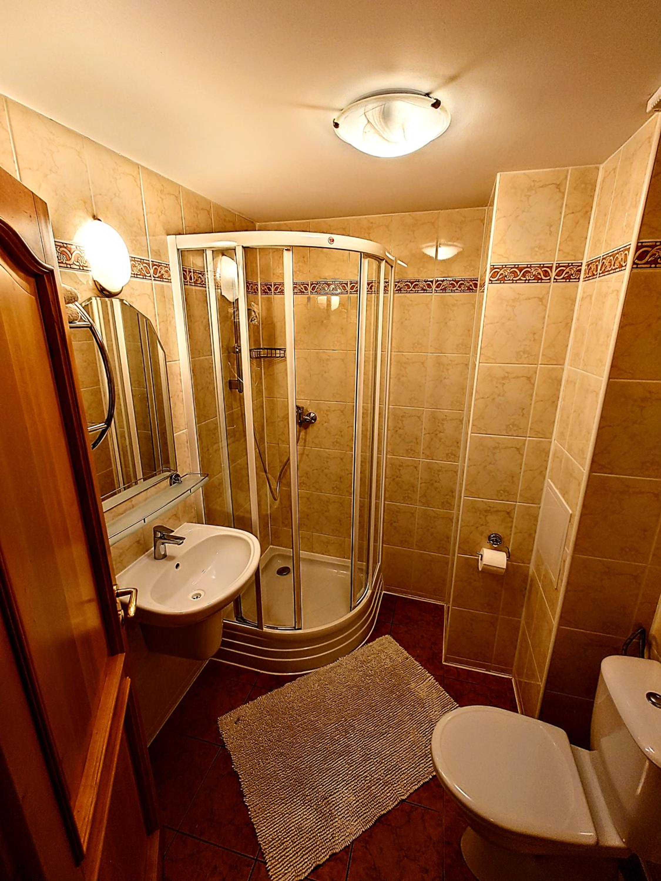 Twin Room - Photo 2