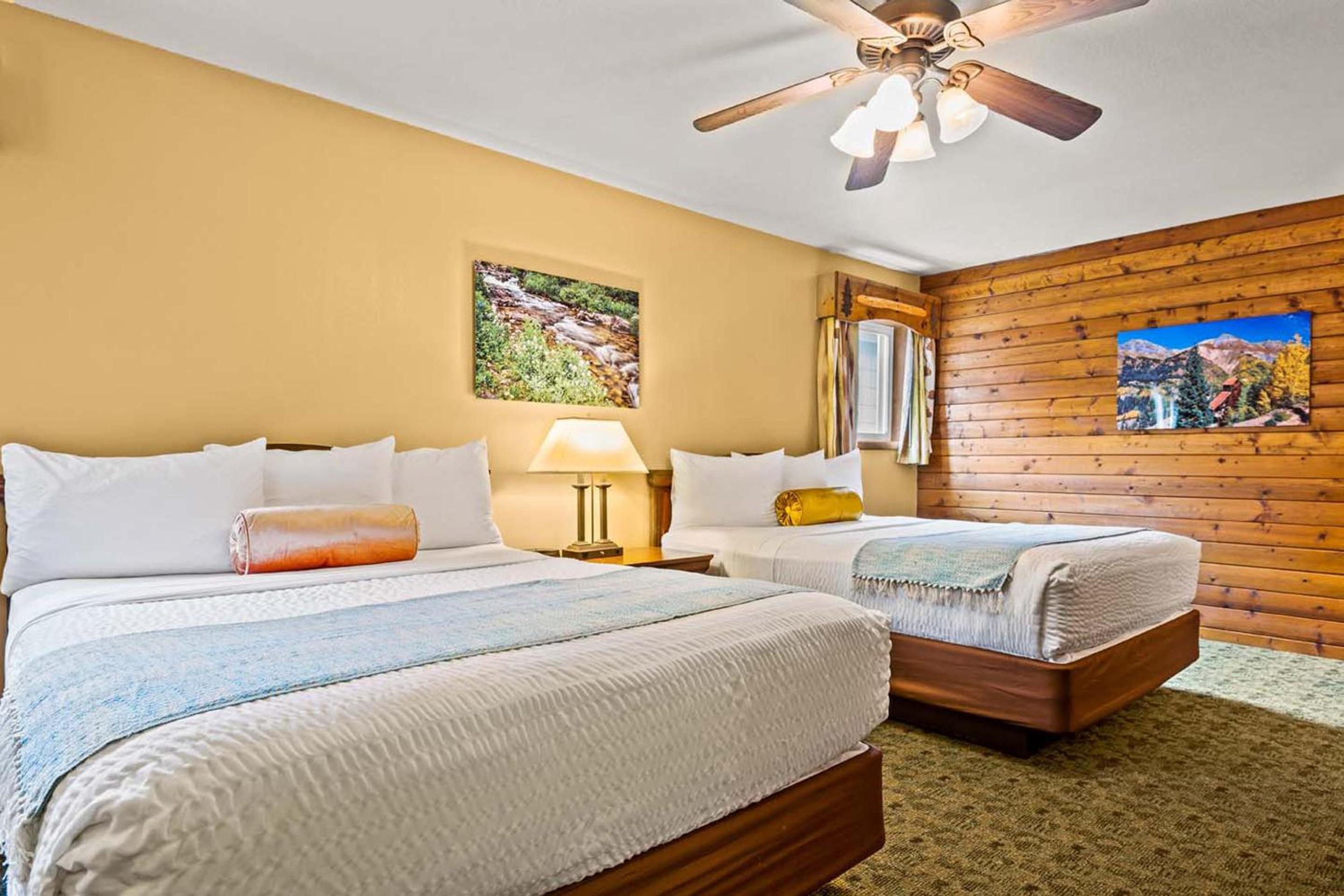 Two Queen Suite photo 2