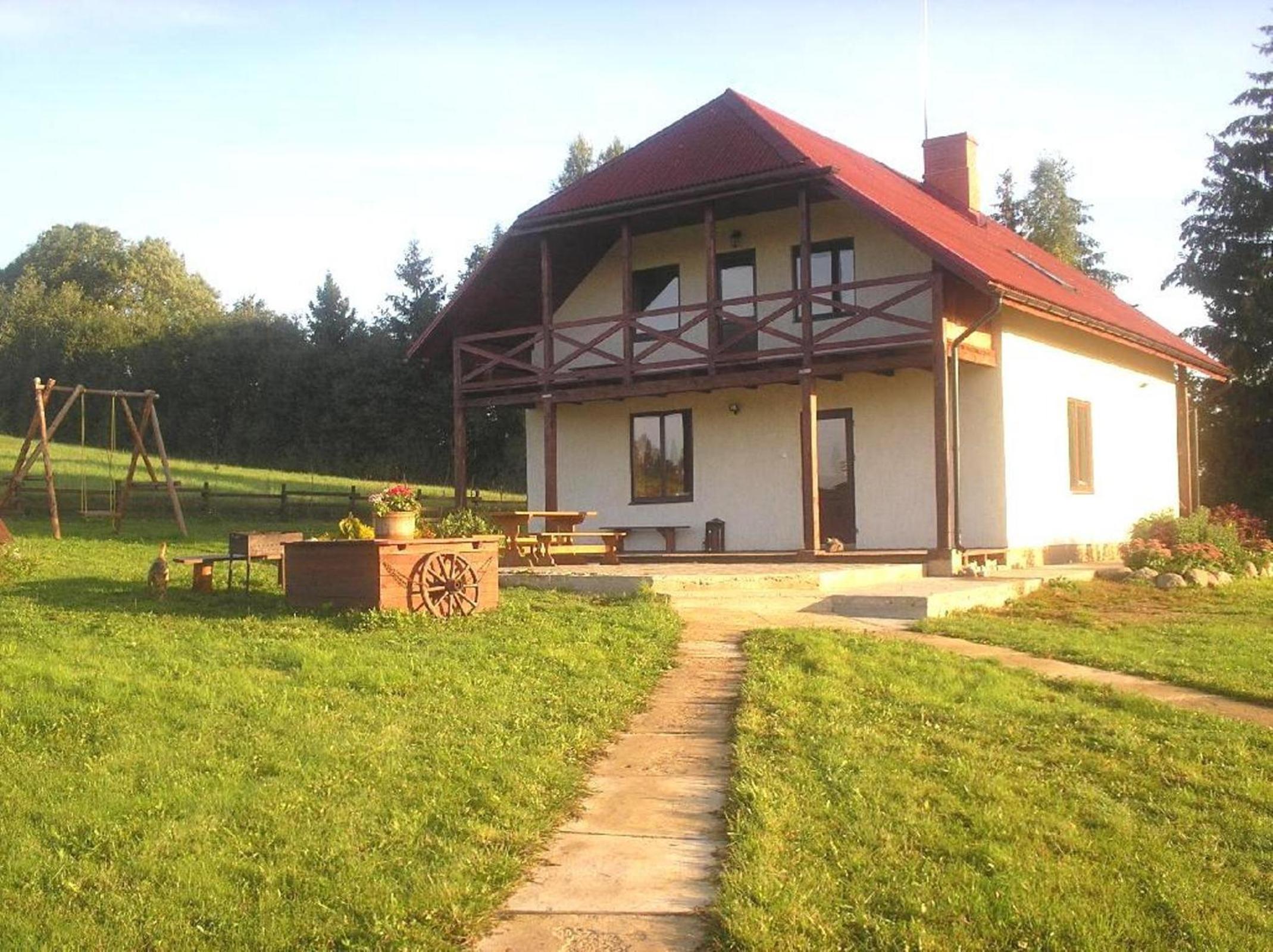 Four-Bedroom House photo 3