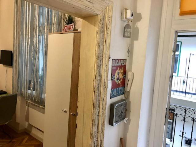 Studio Apartment - Photo 18