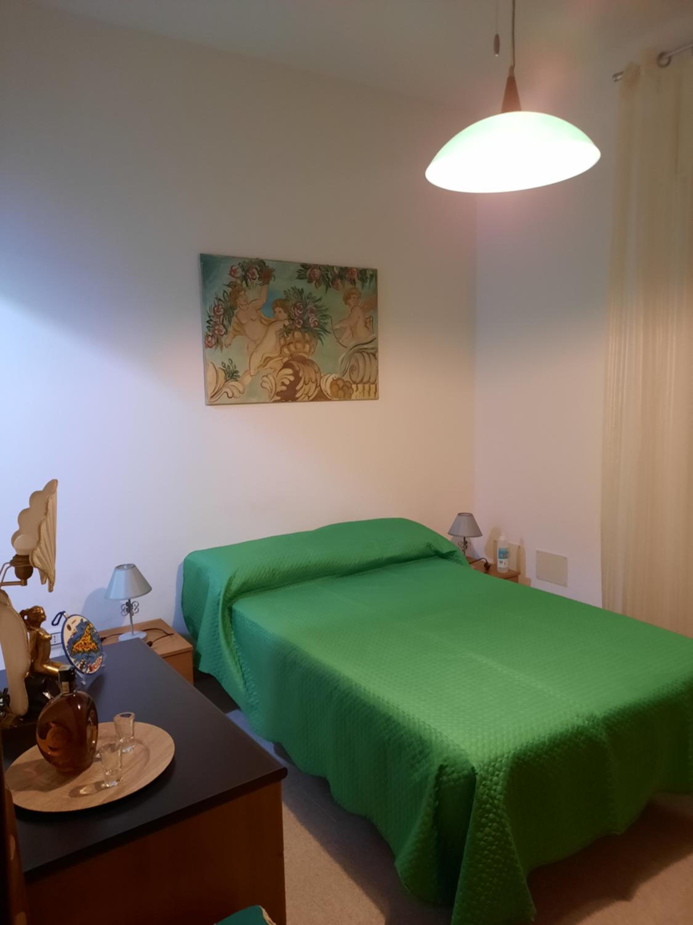 Small Double Room photo 1