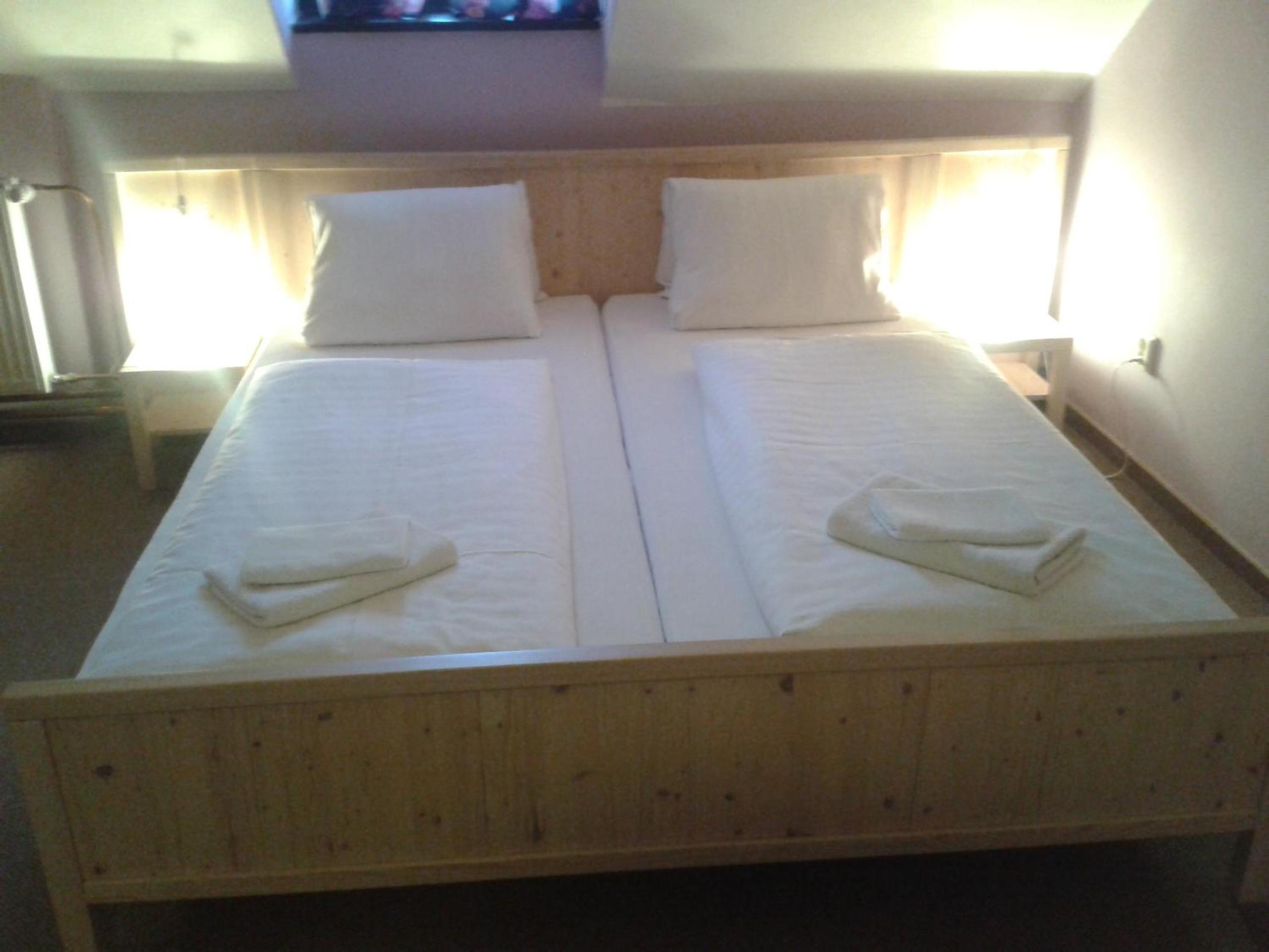 Double or Twin Room - Photo 1