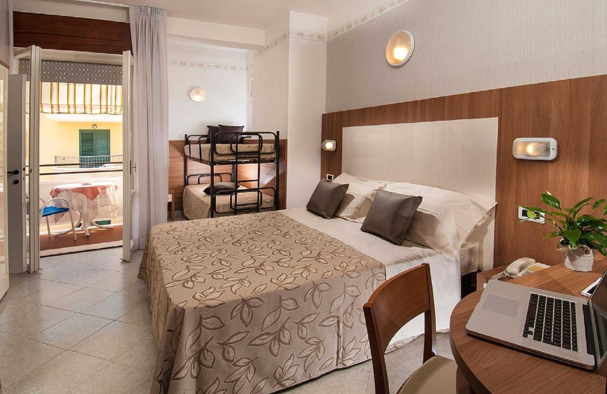 Quadruple Room photo 3
