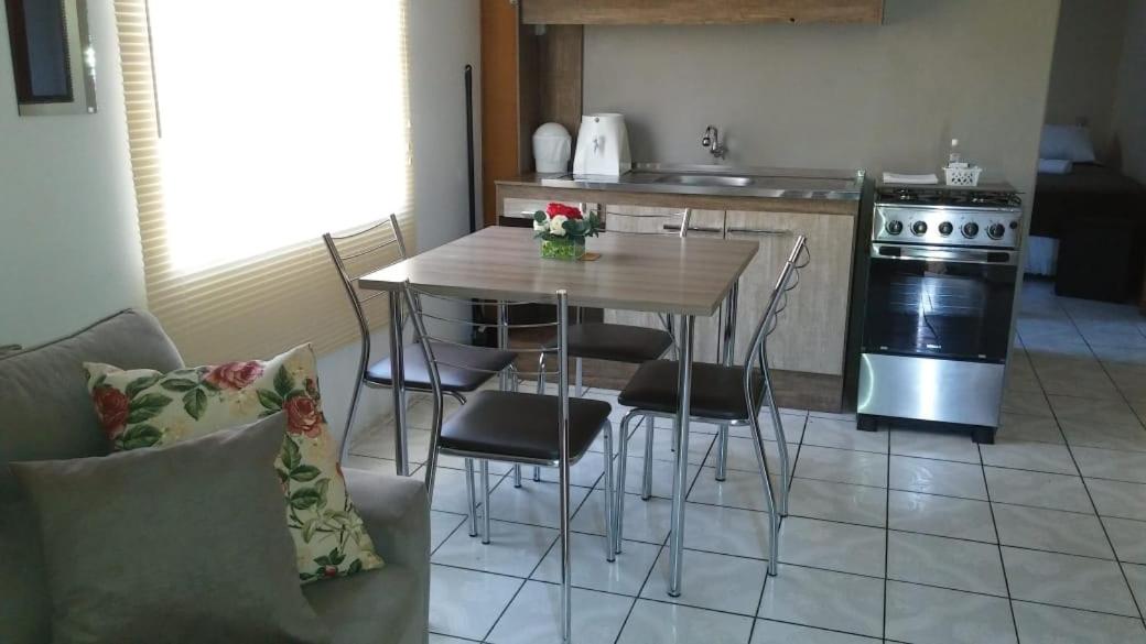One-Bedroom Apartment - Photo 11