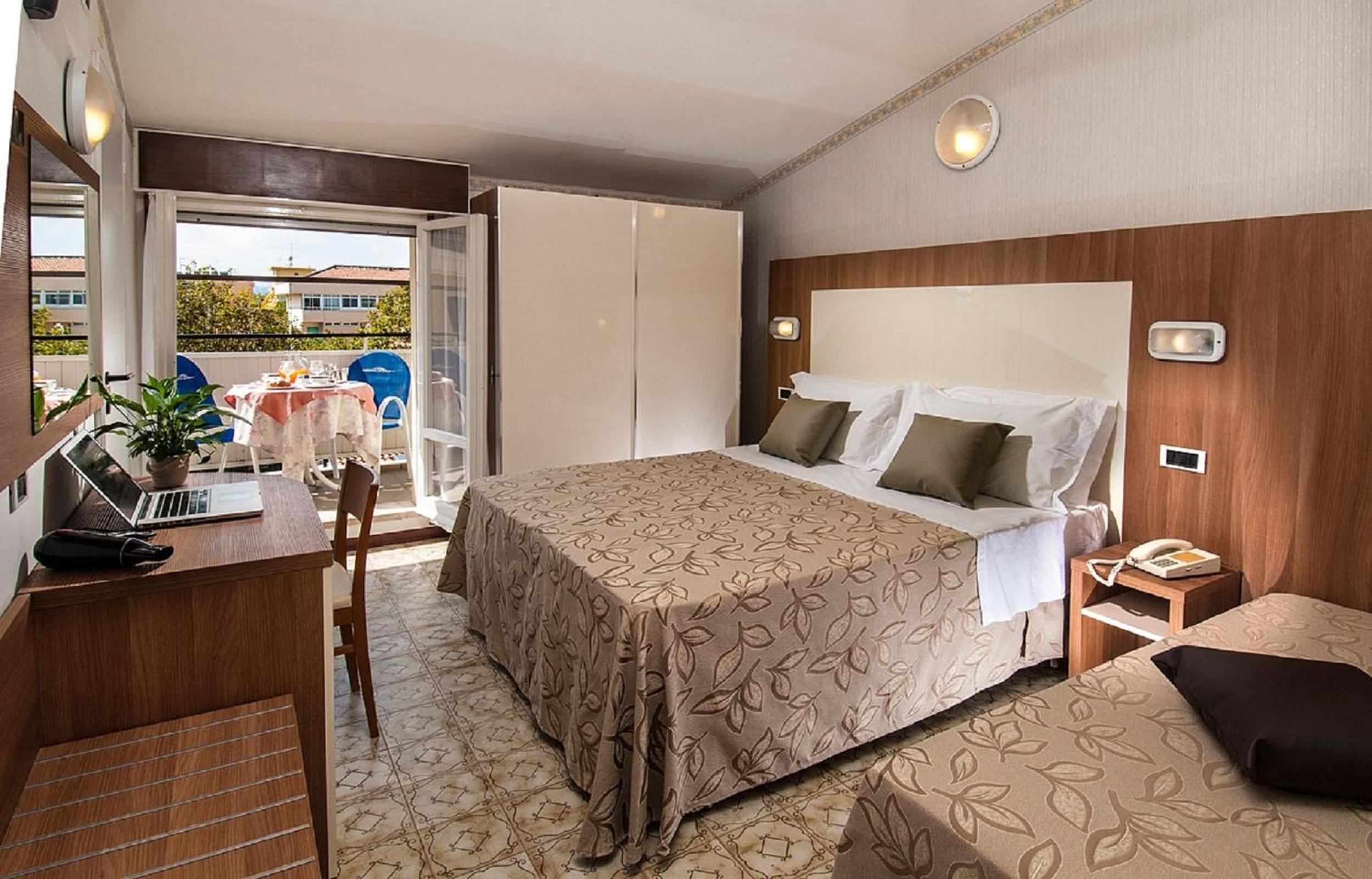 Classic Double Room photo 1