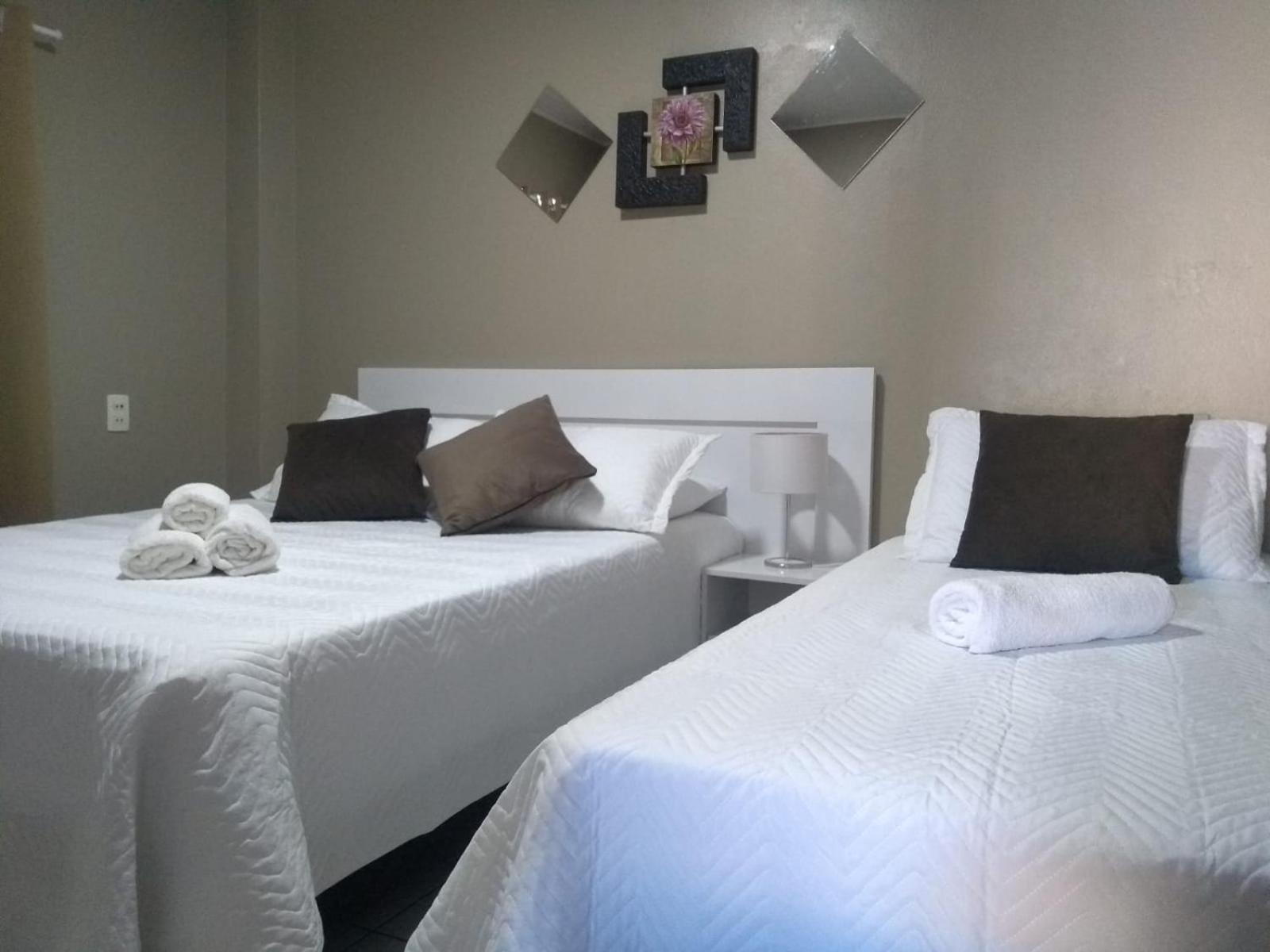 One-Bedroom Apartment - Photo 1
