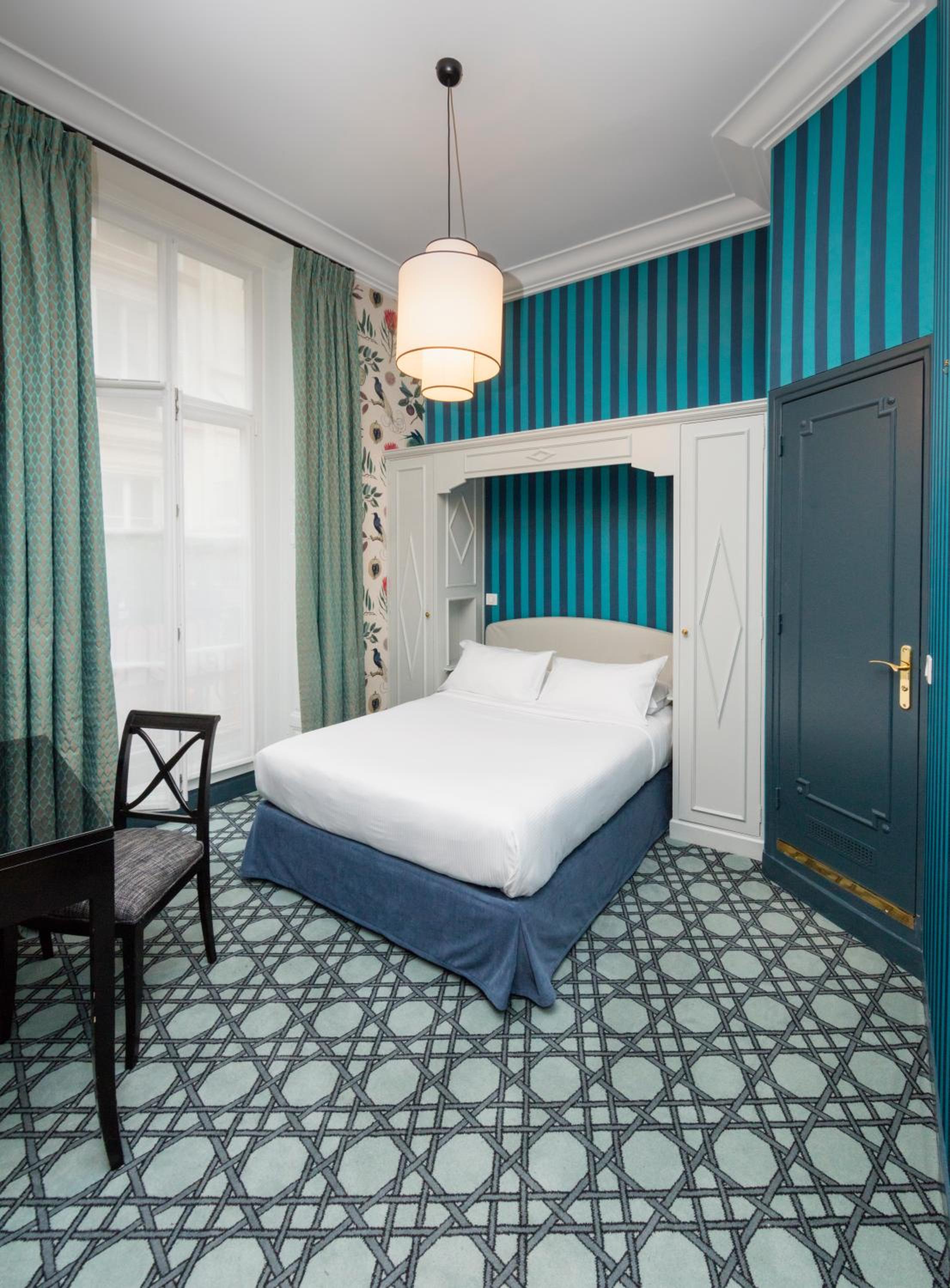 Classic Double Room with Shower thumbnail 6