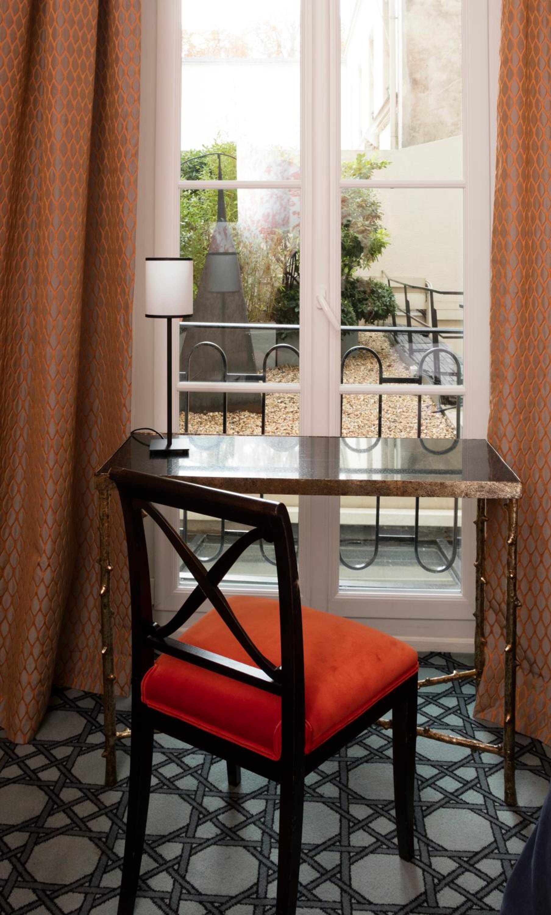 Superior Double or Twin Room thumbnail 5